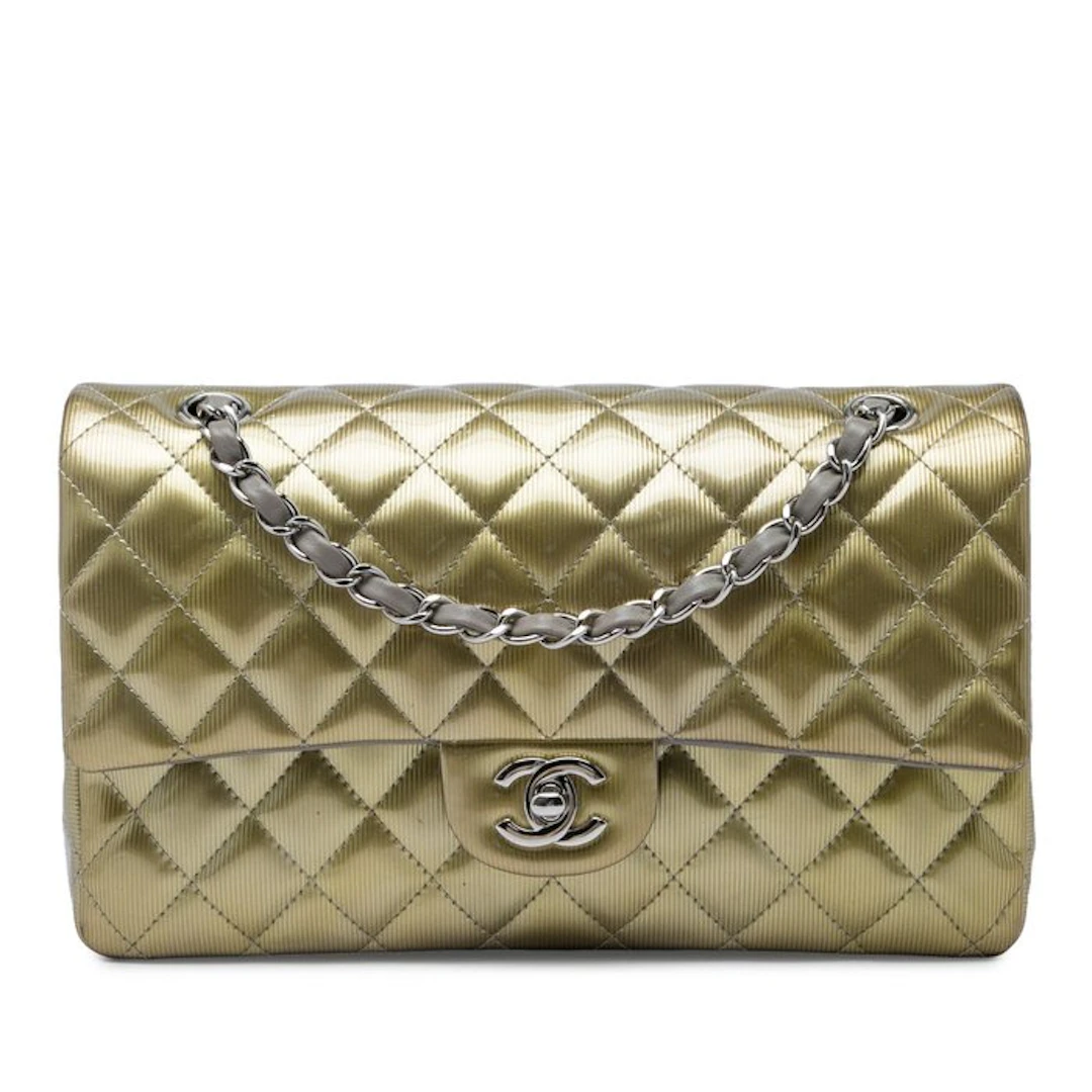 Chanel - Timeless Classic Flap Medium - Crossbody bag
