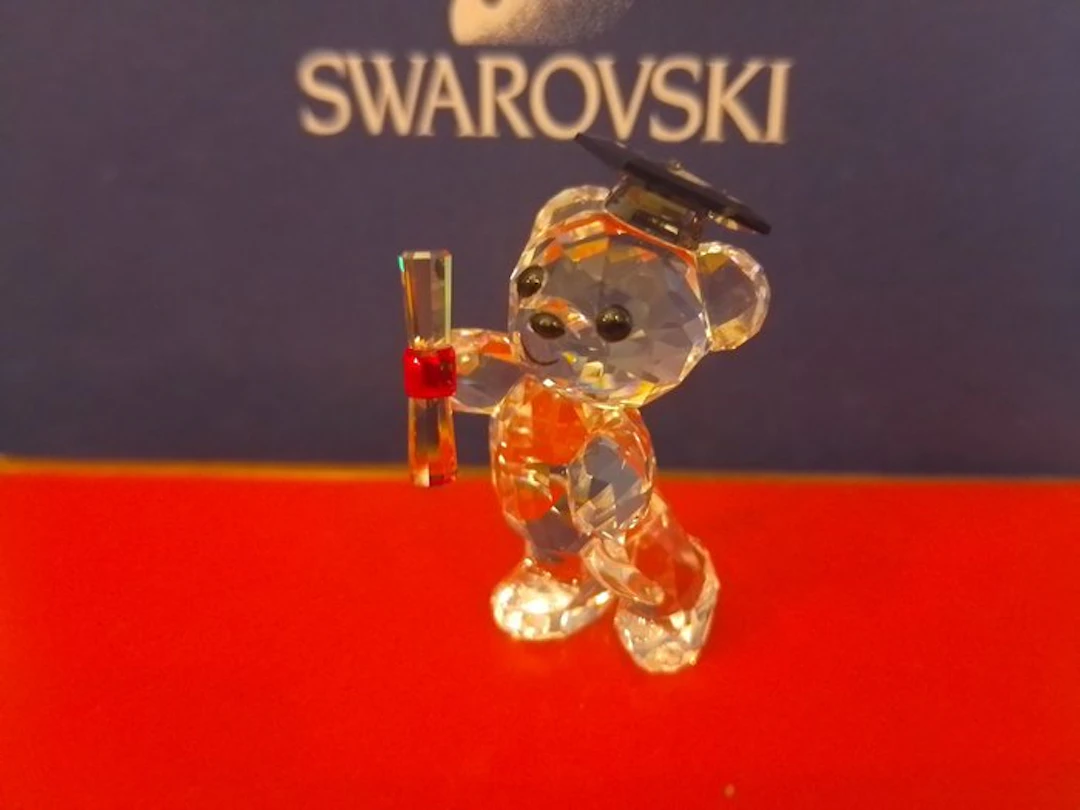 Swarovski - Figurine - Kris Bear - Graduation...