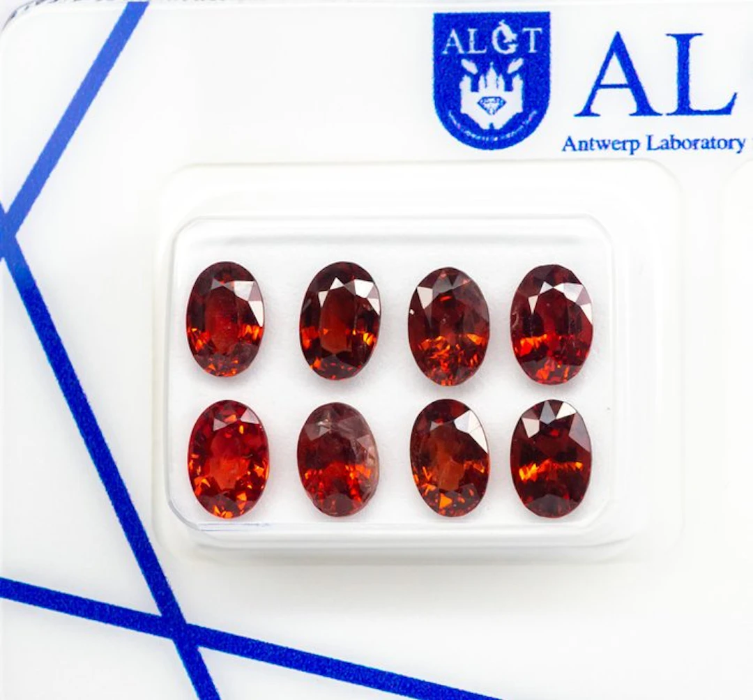 No reserve price - 8 pcs Spinel - 4.43 ct - Antwerp...