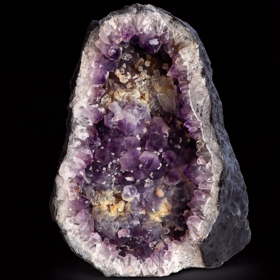Rainbow Amethyst - Geode - 30x23x16 cm- 11.1 kg