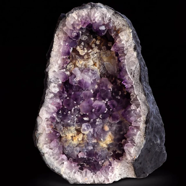 Sale! - Amethyst - Geode - 30x23x16 cm- 11.1 kg
