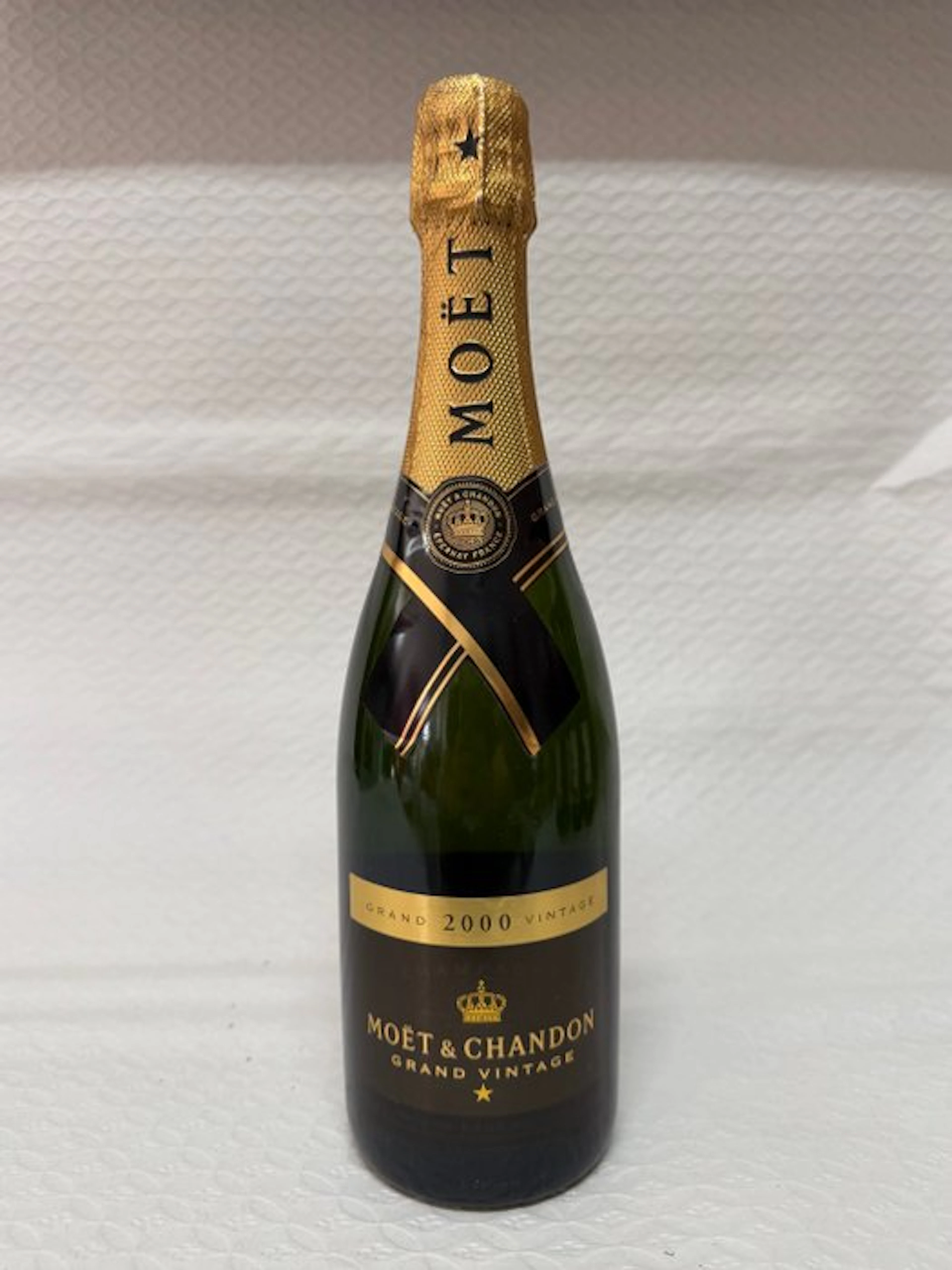 2000 Moët & Chandon