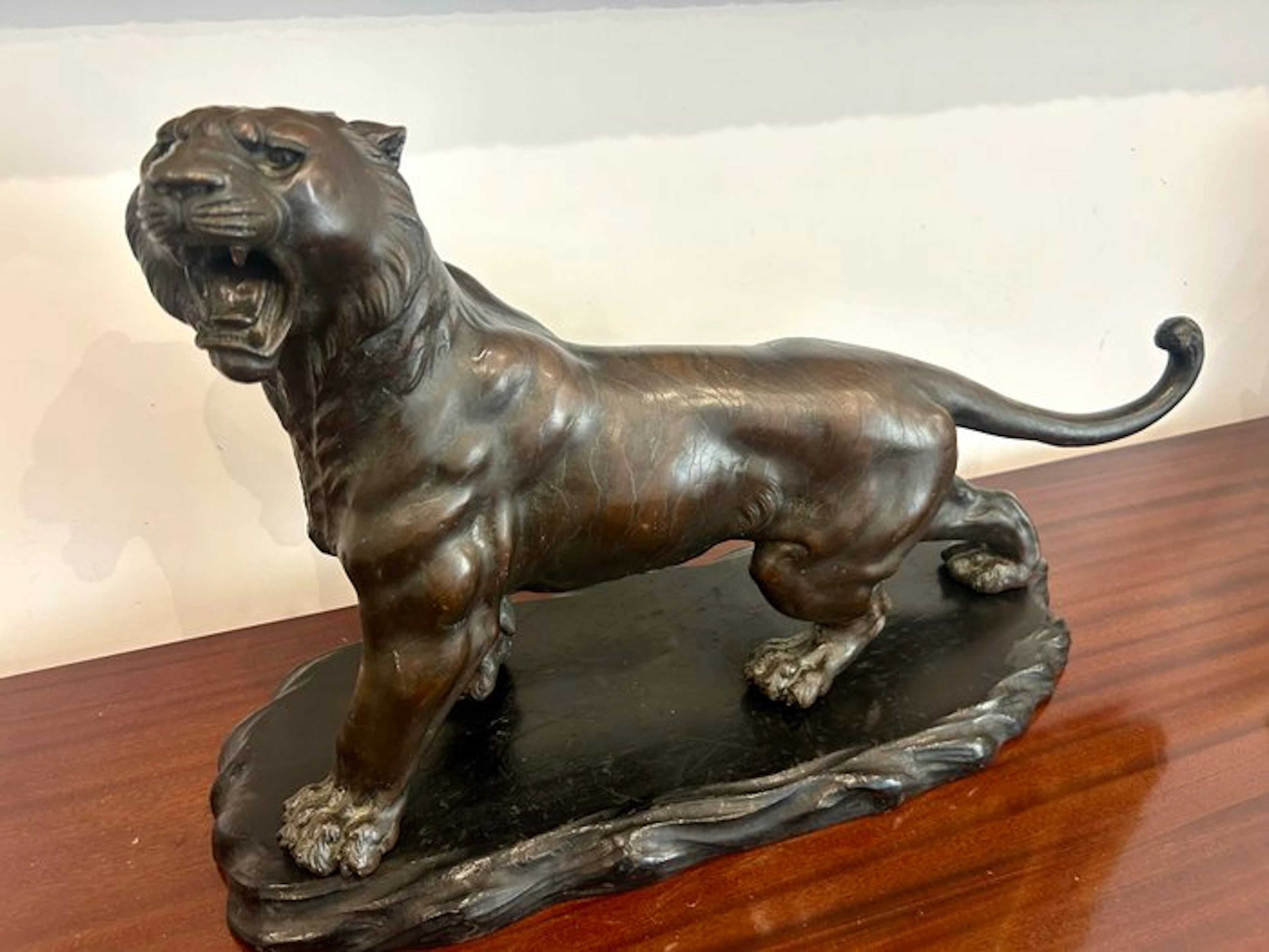 Tigre giapponese ( Tora) - Sculpture Bronze - Signed...
