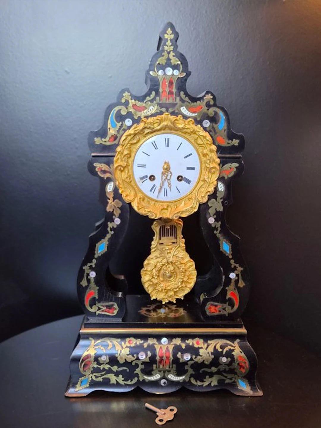 Mantel clock - Wood - 1850-1900
