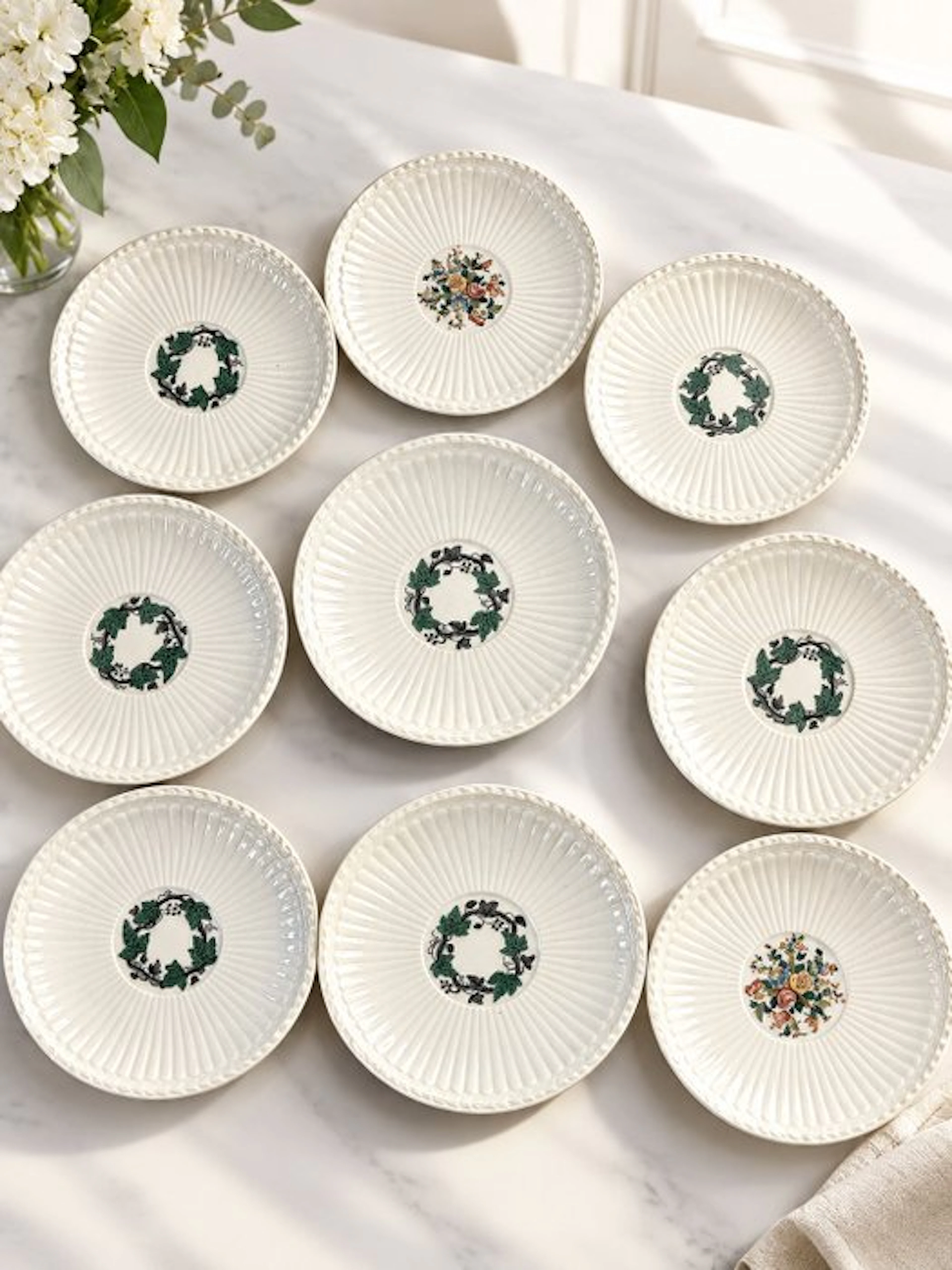 Wedgwood - Plate (9) - Etruria & Barlaston - Porcelain - Set of Nine Saucers