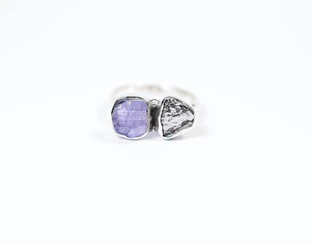 Tanzanite Ring / Campo del Cielo Meteorite Ring / raw / new- 4.2 g - (1)