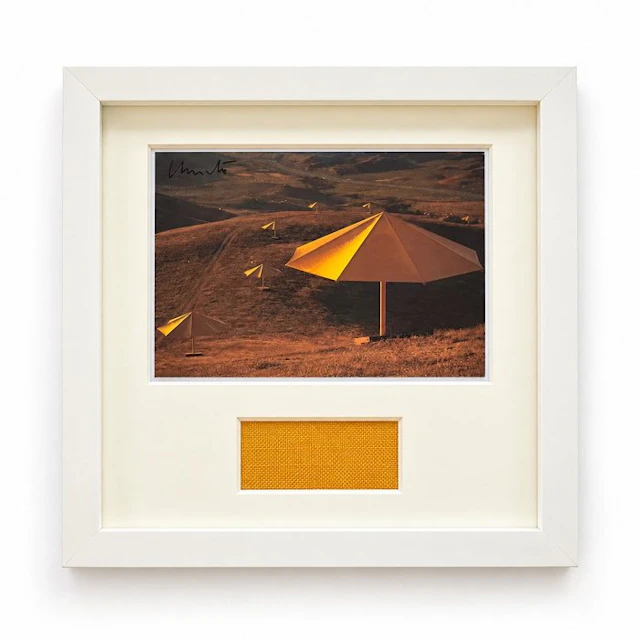 Christo & Jeanne-Claude (1935-2020) - The Yellow Umbrellas - signed by hand