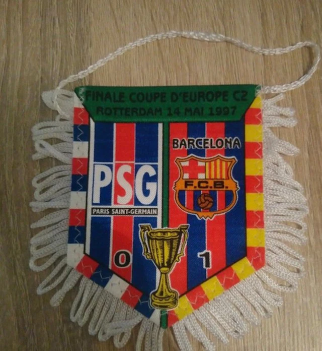 FC Barcelona - 1997 - Flag / pennant