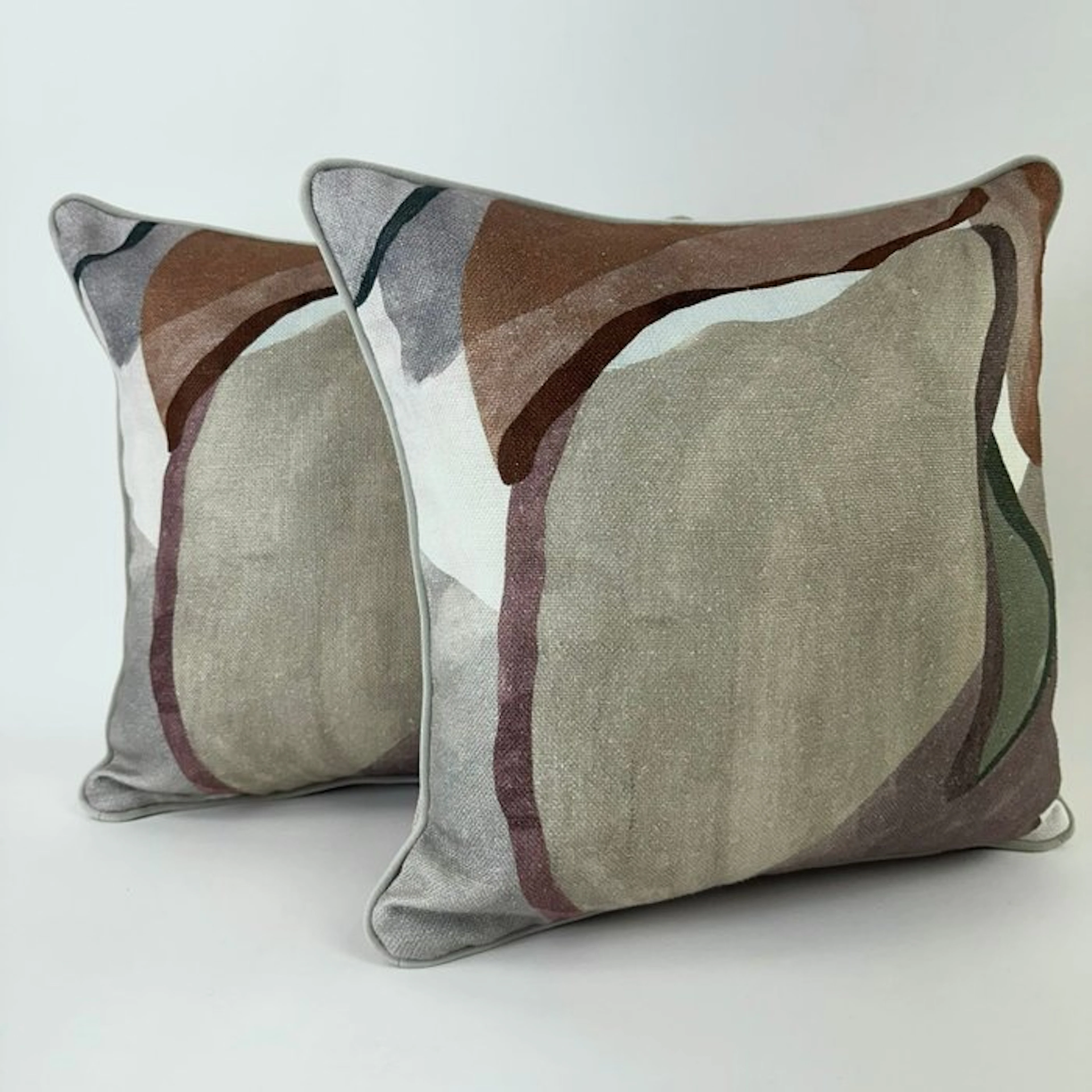 Black Edition “Figura” - Cushion (2)