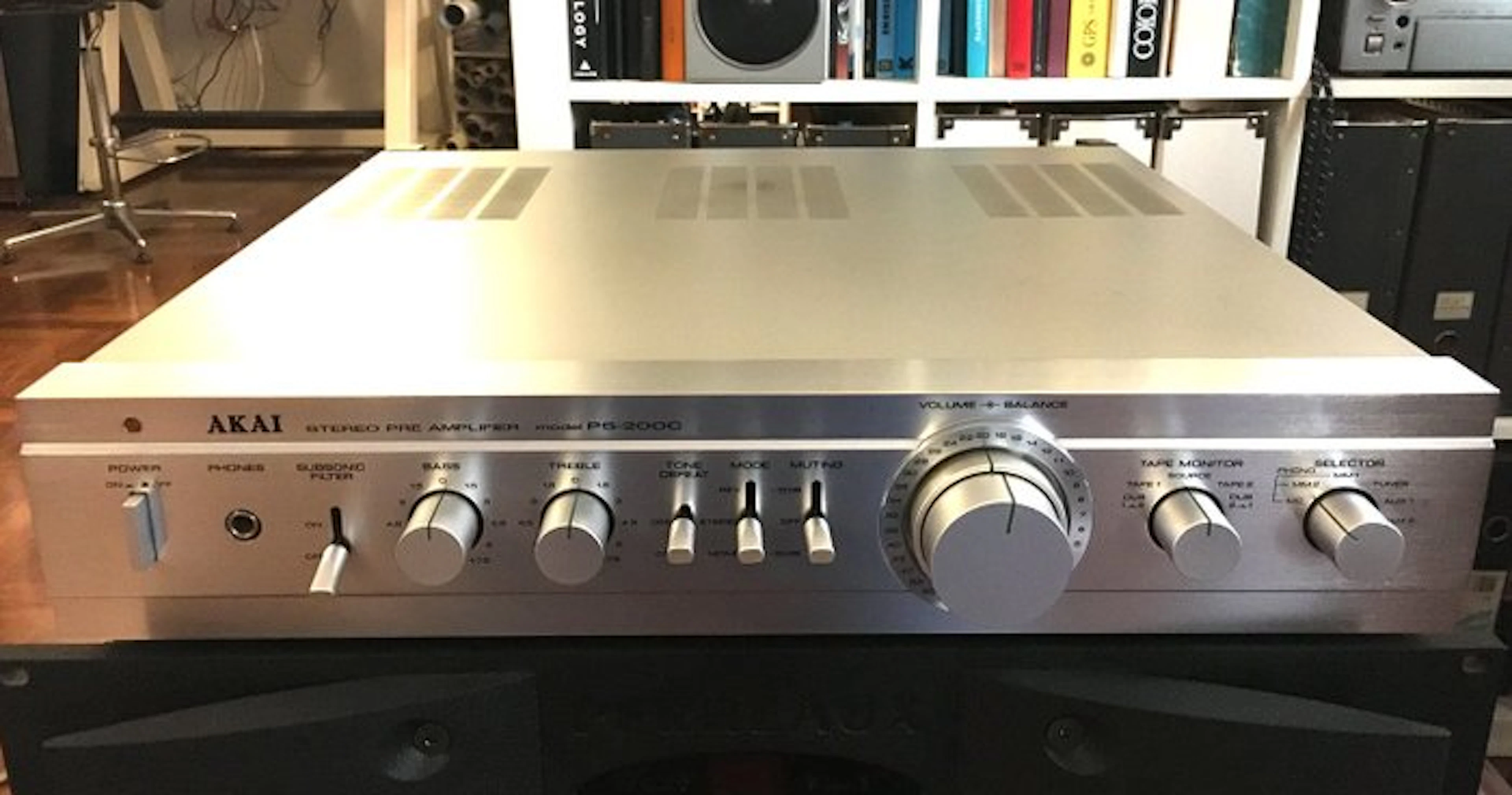 Akai - PS-200C / High-End Stereo Control Preamplifier