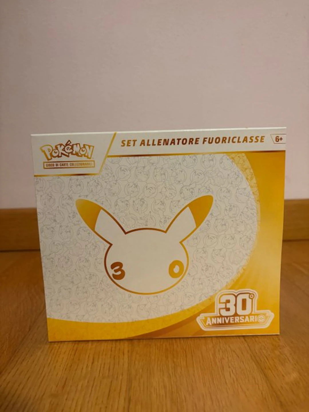Pokémon - 1 Box - Pokemon Set Allenatore Fuoriclasse 30TH...