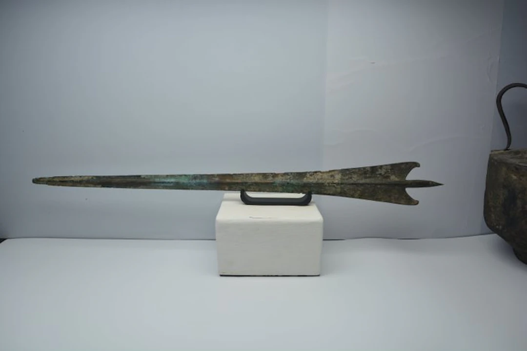 Middle Eastern Bronze Short Sword