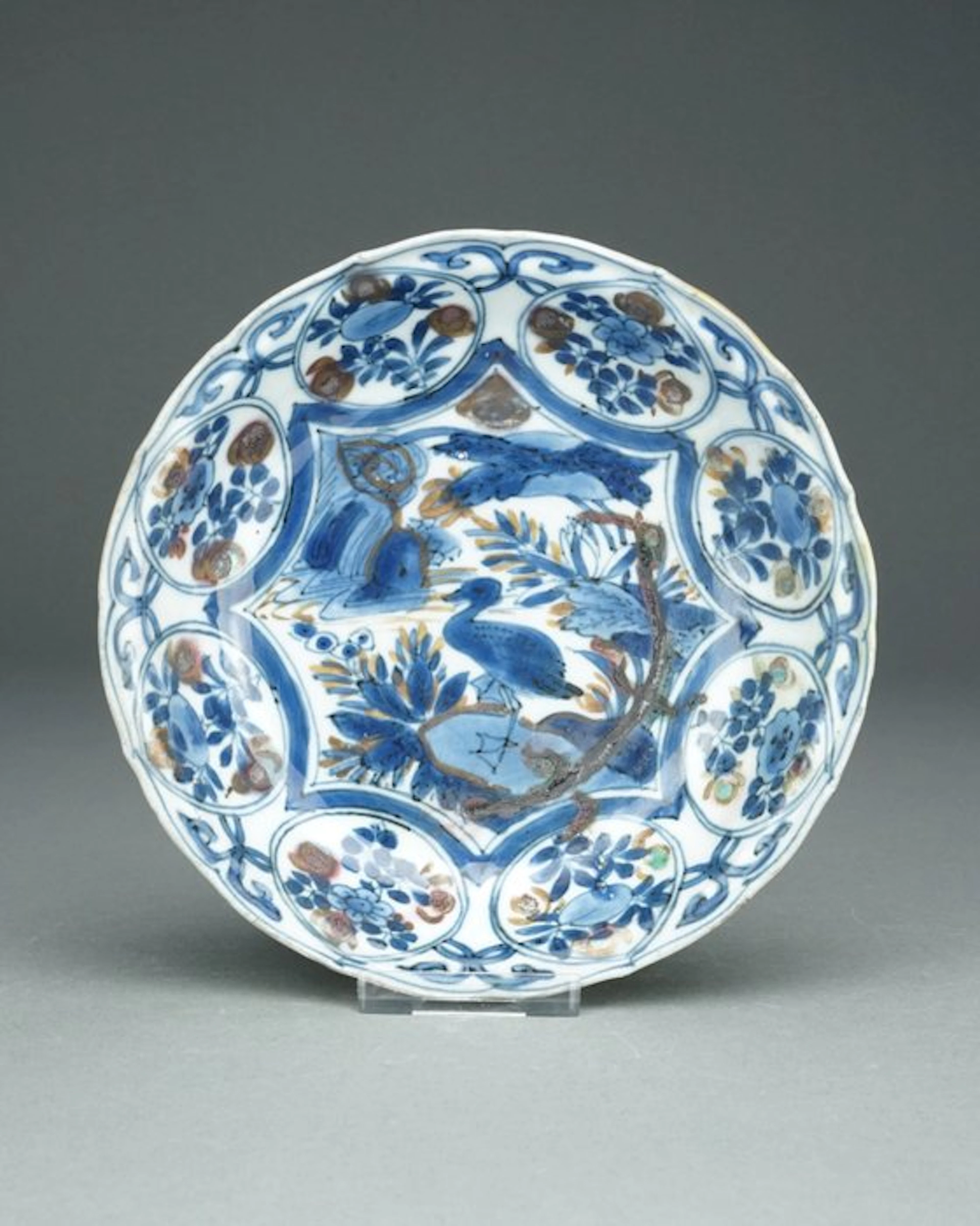 Kraak-ware dish - Porcelain - Copper-Red Underglaze - China - Wanli (1573-1619)