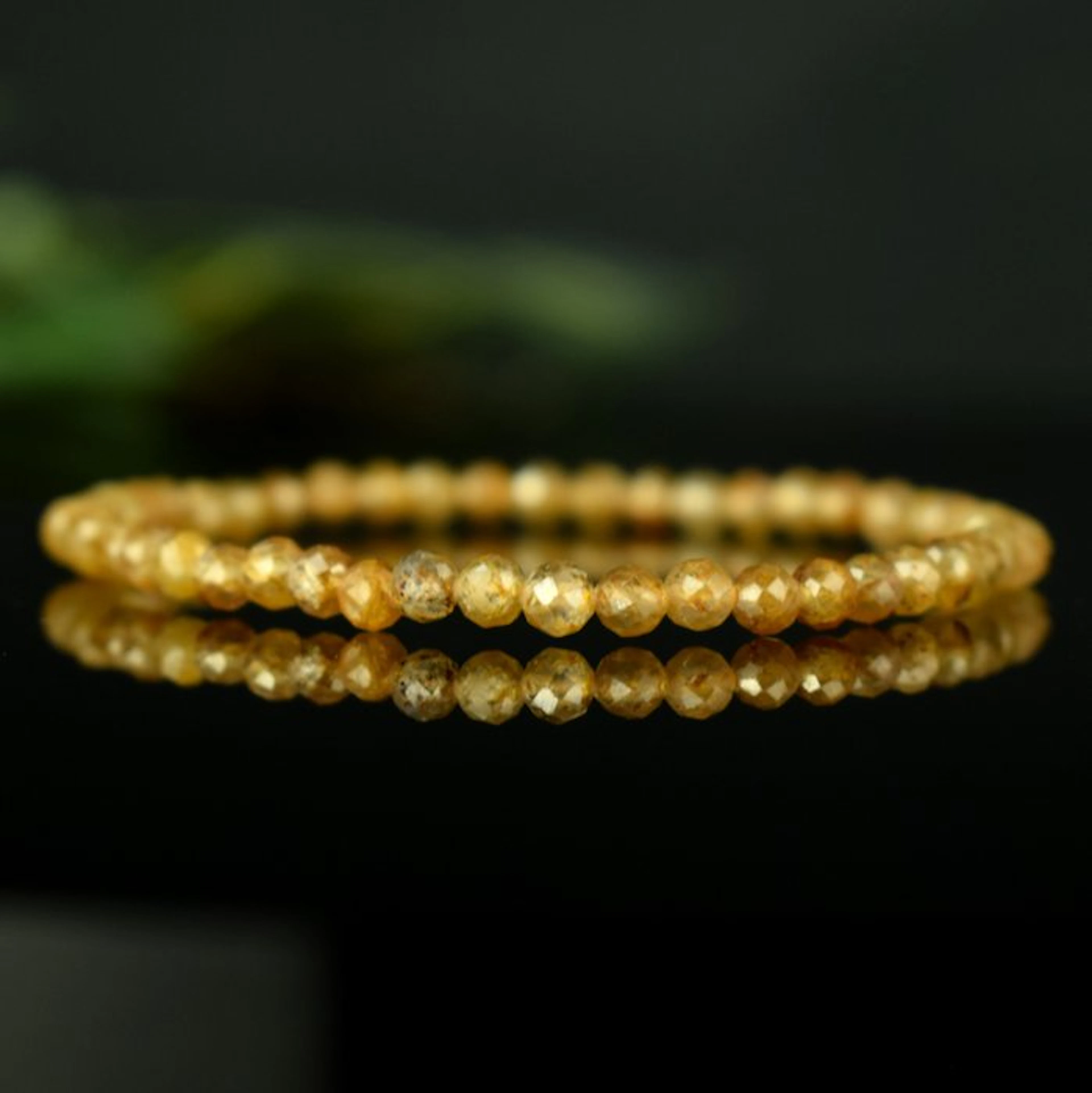 Genuine natural yellow sapphire - High quality- 6.1 g