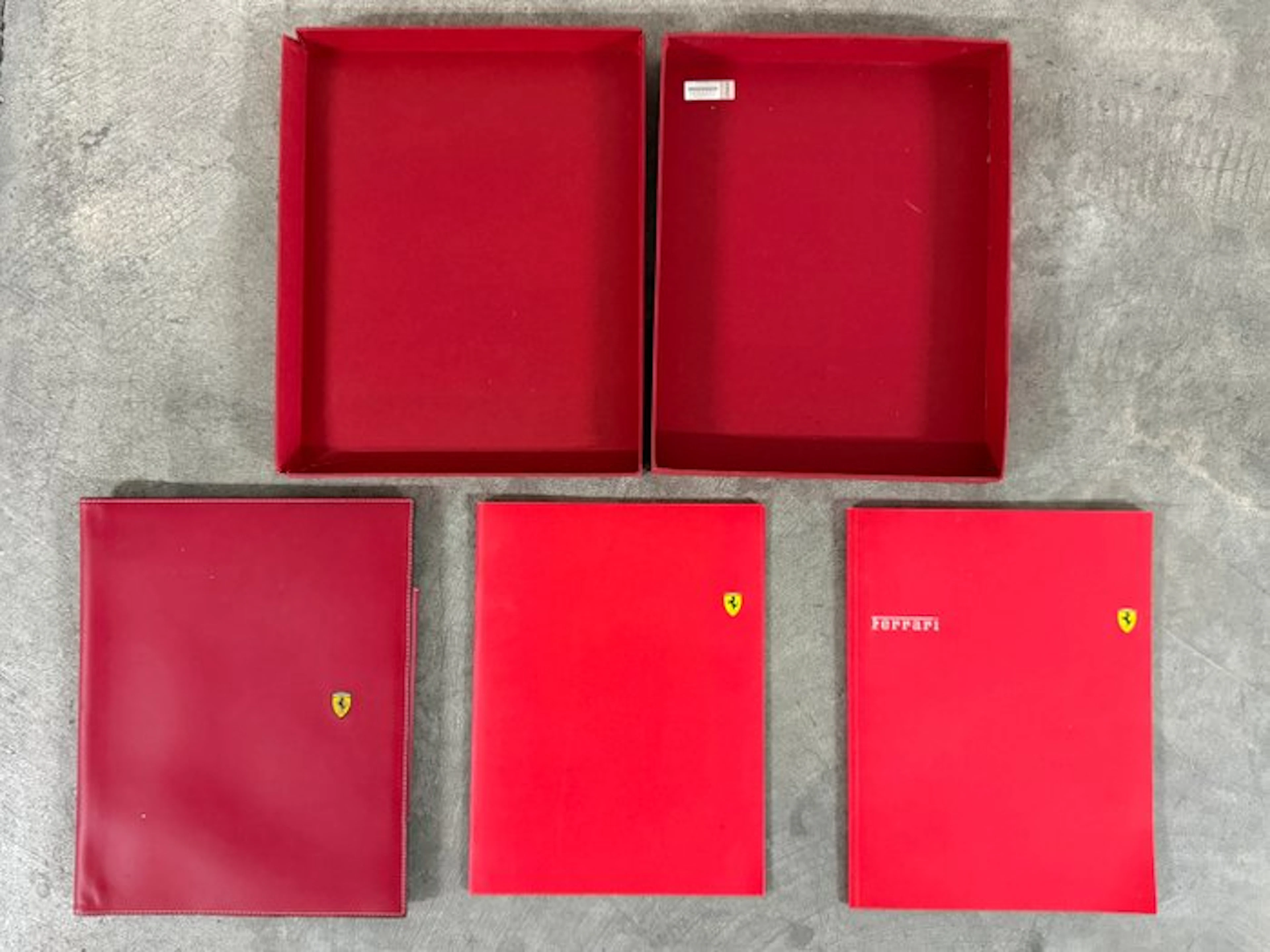 Official Documentation Kit - Ferrari - 2007