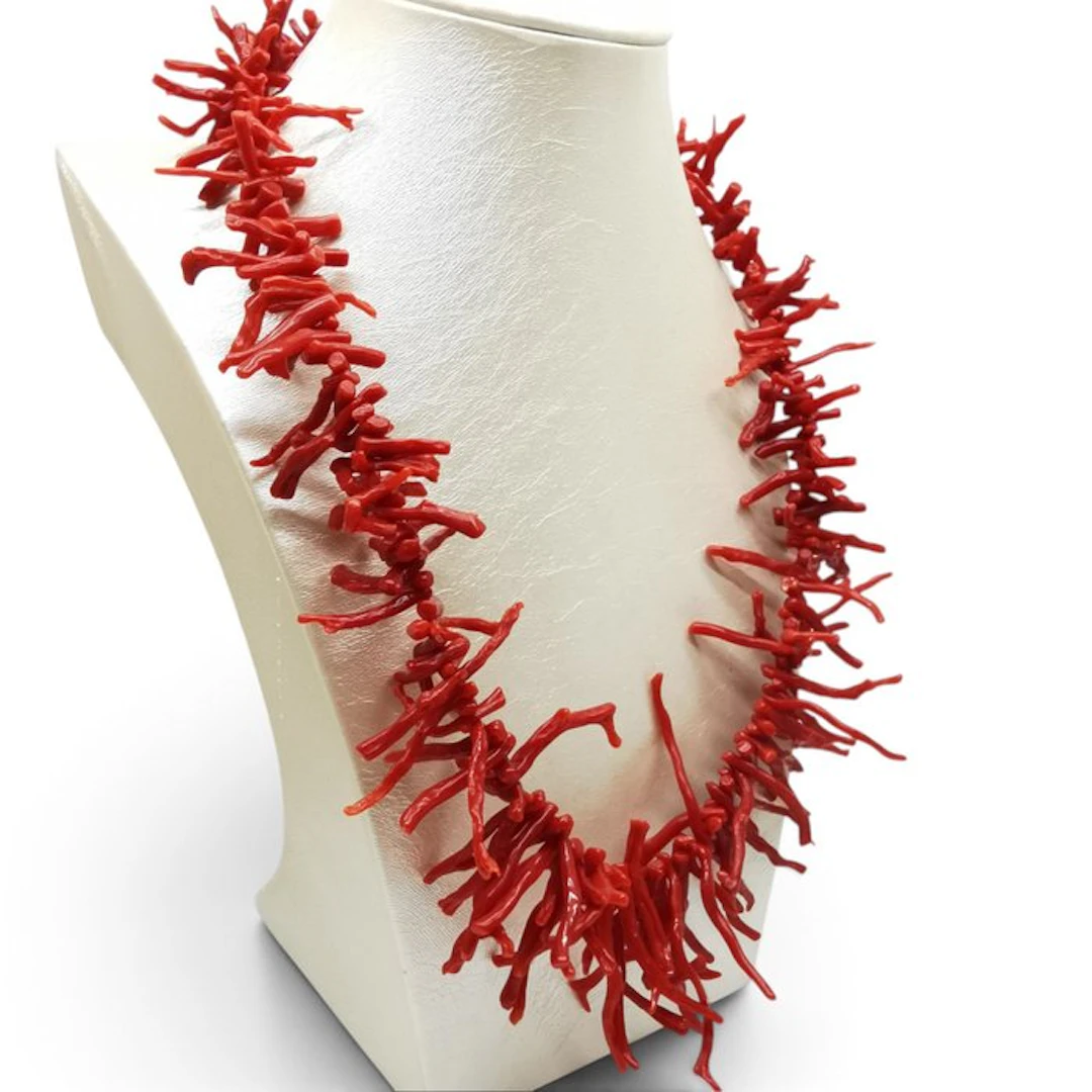 Coral - Silver - Necklace - artisanal craftsmanship