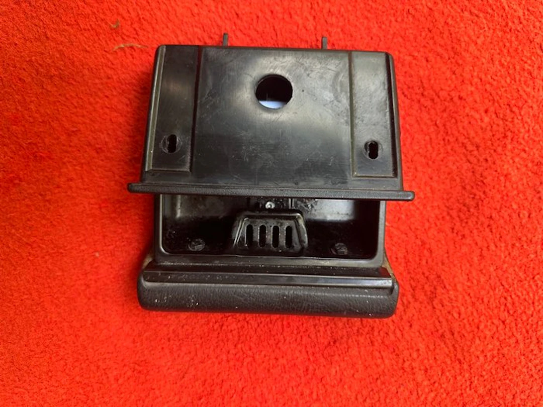 Car part (1) - Porsche - Porsche 911GModel/930 Asbak - 1980-1990