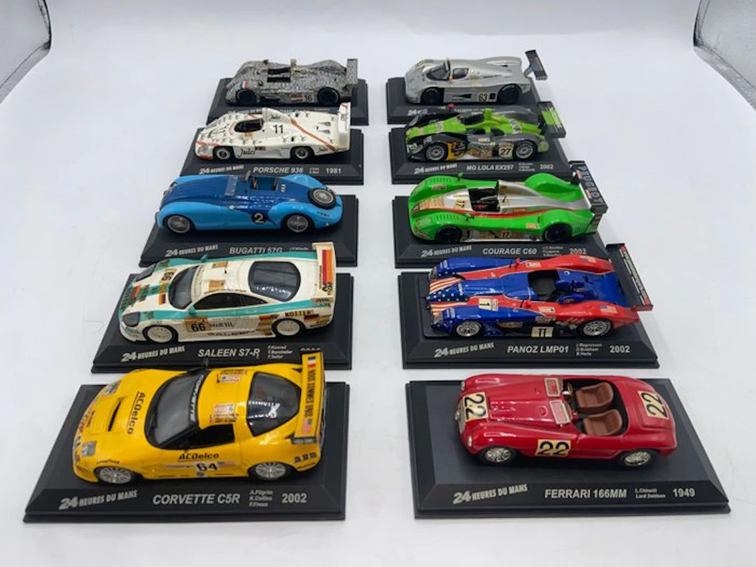 Altaya 1:43 - Model race car (10) - The most beautiful...