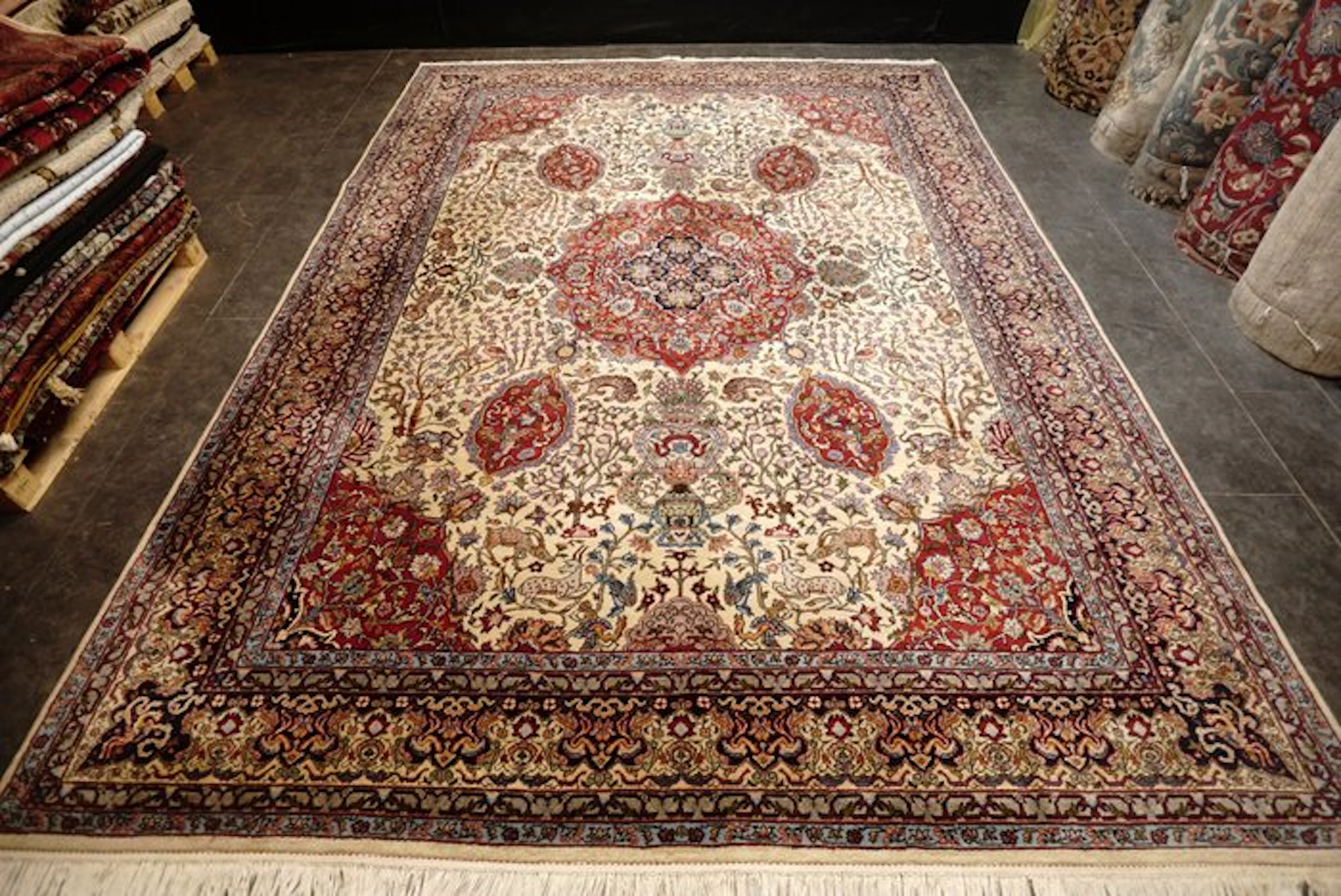 Tabriz - Carpet - 407 cm - 303 cm