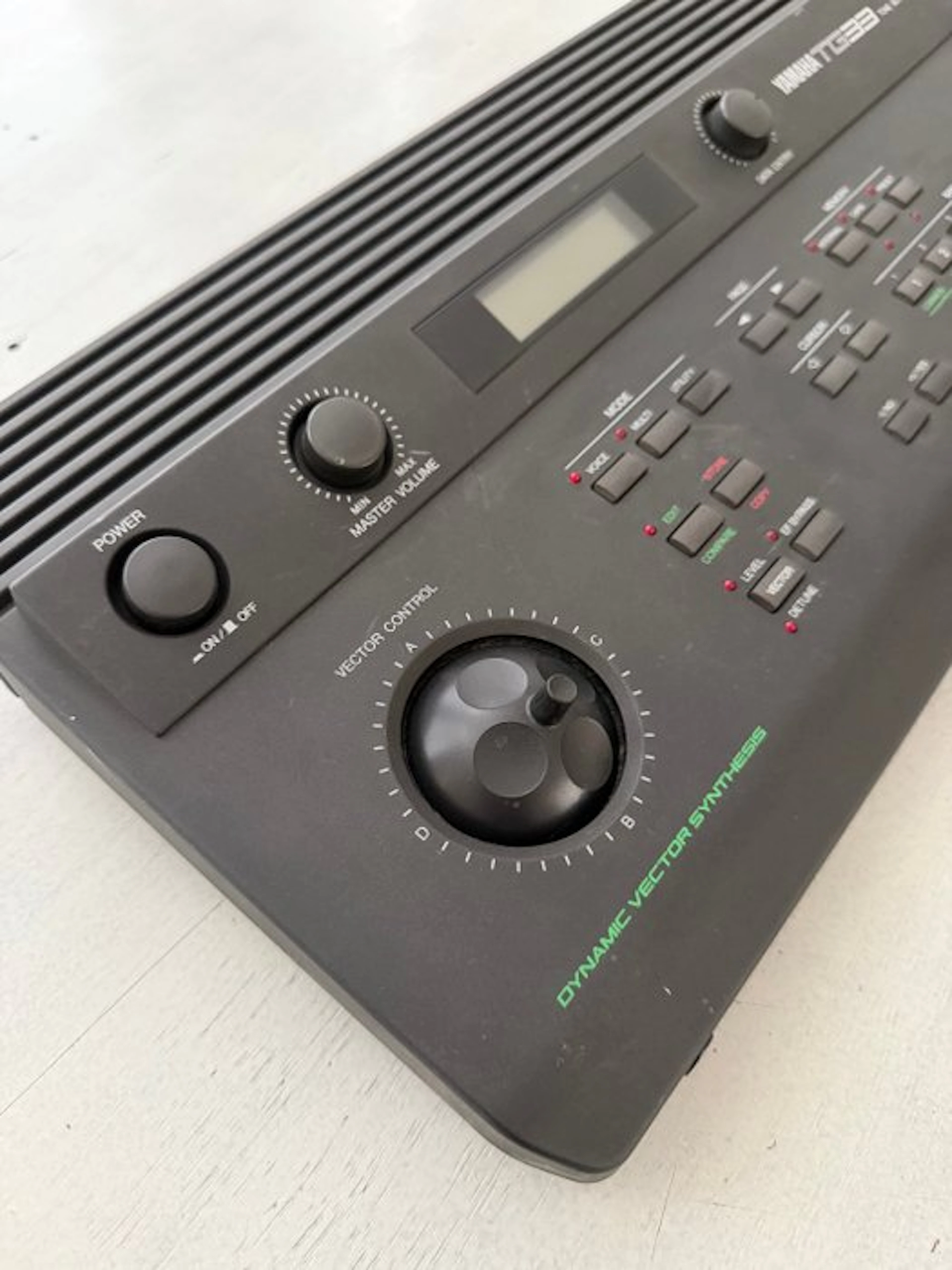 Yamaha - TG33 - - Musical instrument - Japan - 1990 (No reserve price)