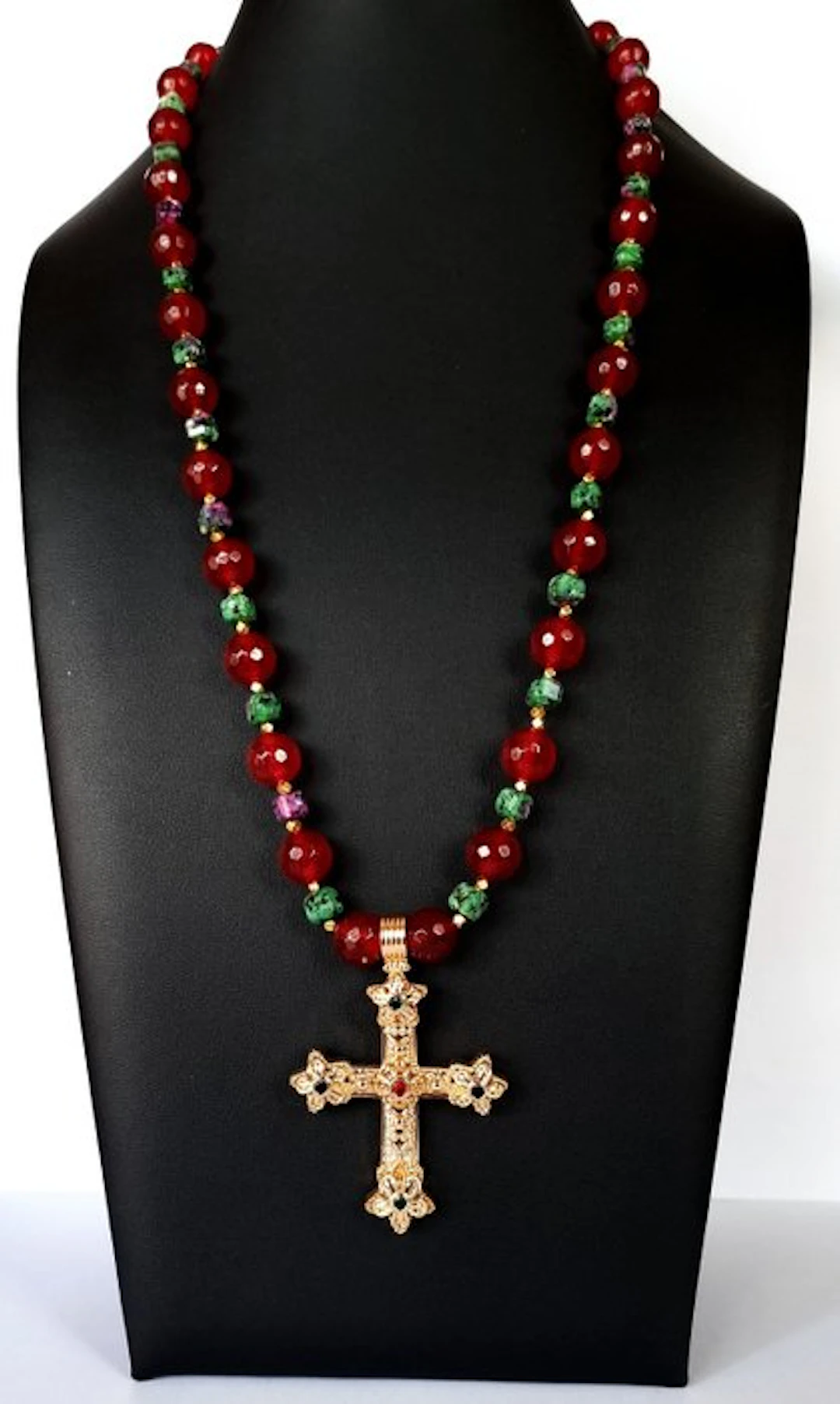 Rubies & Zoisite – Necklace - Religious Art - Trefoil...