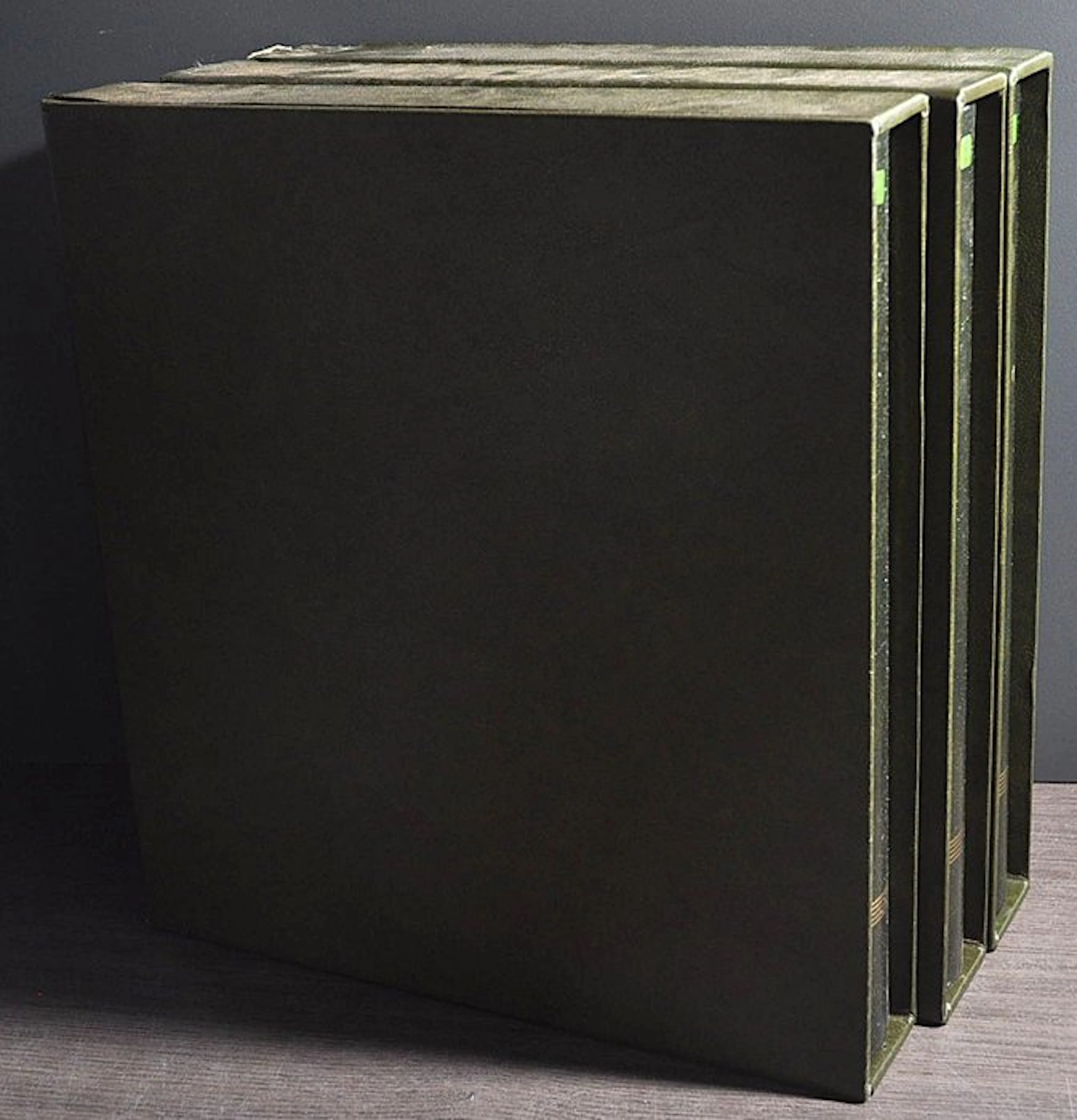 Accessories - Three empty luxury Lindner albums with...