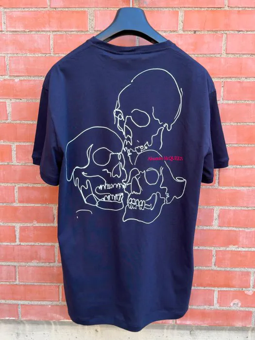 Alexander MqQueen - T-shirt - New with tags
