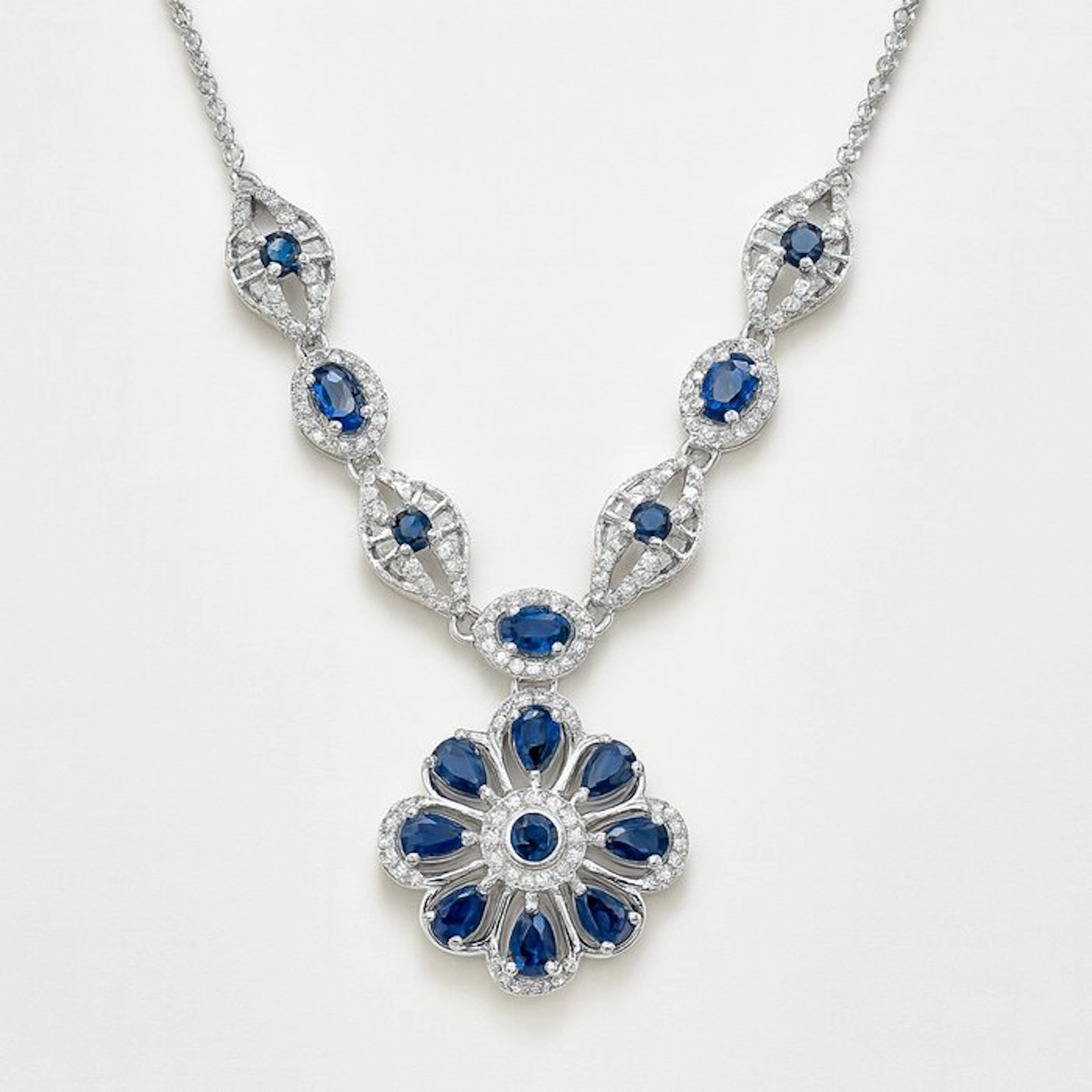No reserve price - Necklace Gold-plated Sapphire - Topaz - 18K Gold Plated