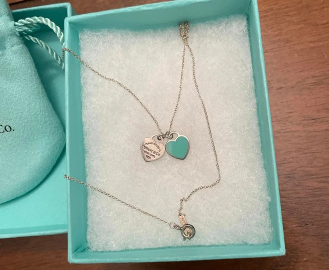 No reserve price - Tiffany & Co