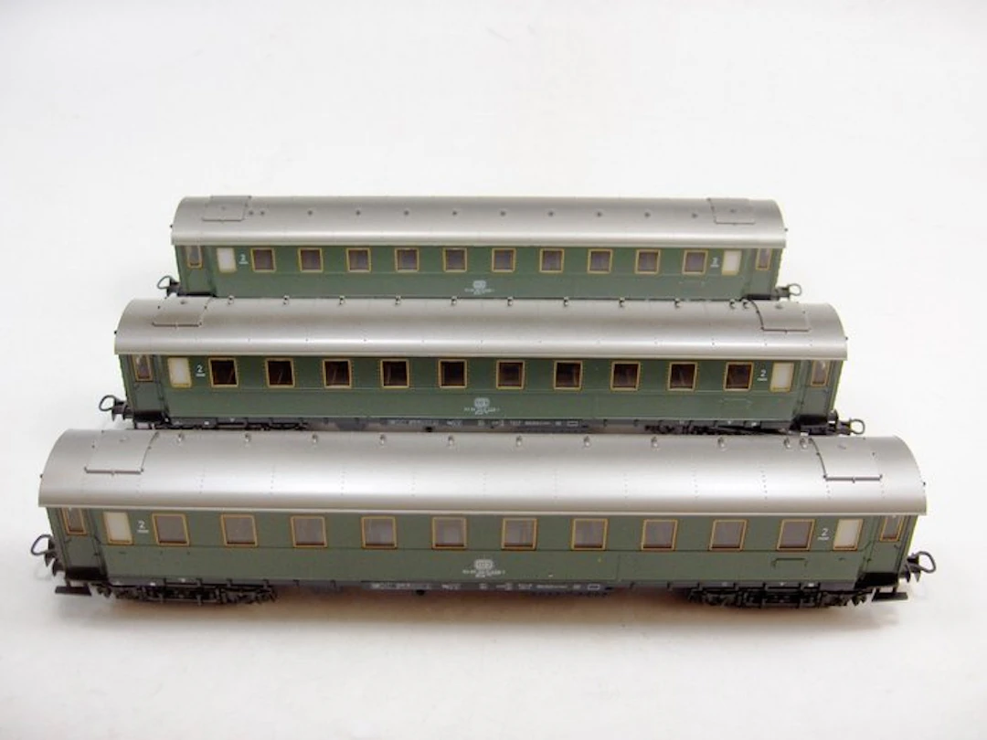 Märklin H0 - 4123 4124 4125 - Train set (3) - Set unused carriages - DB