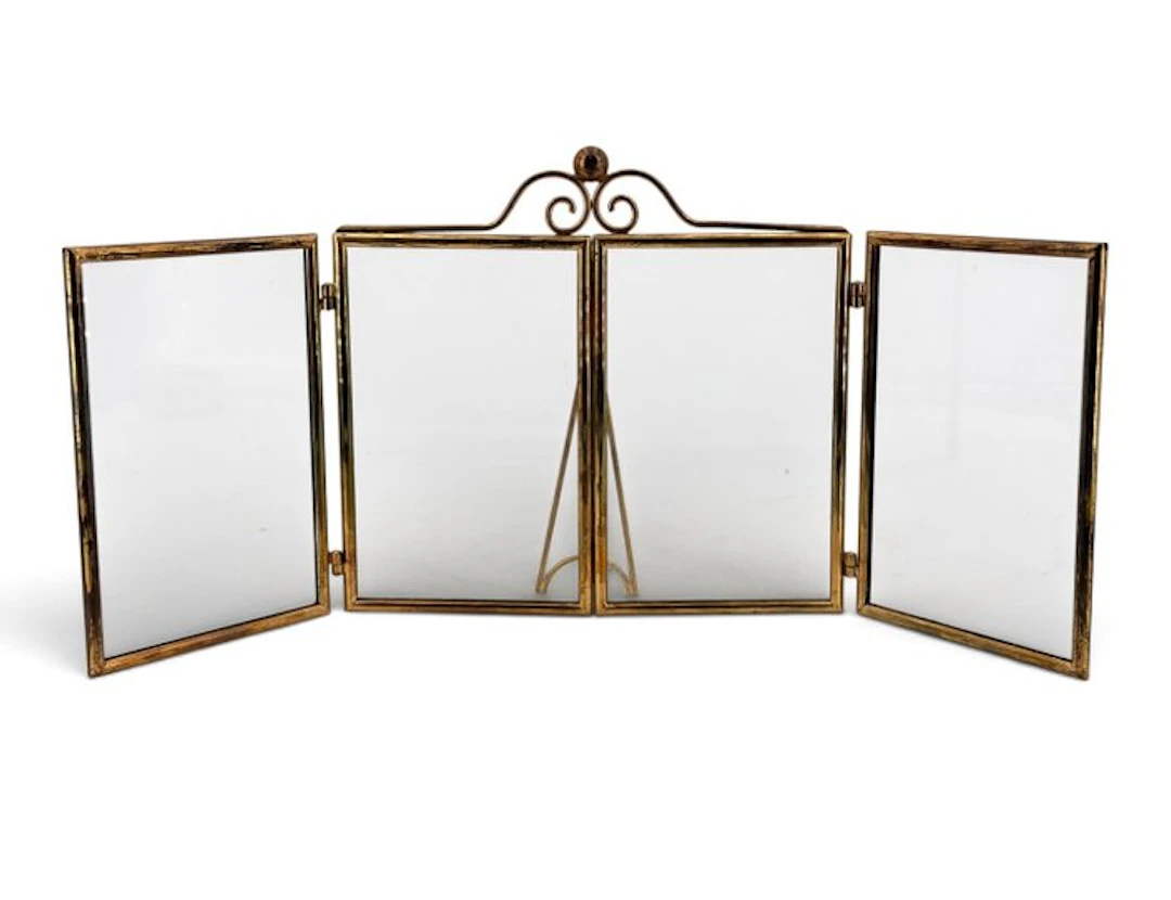 Display case - folding - Brass - Triptych