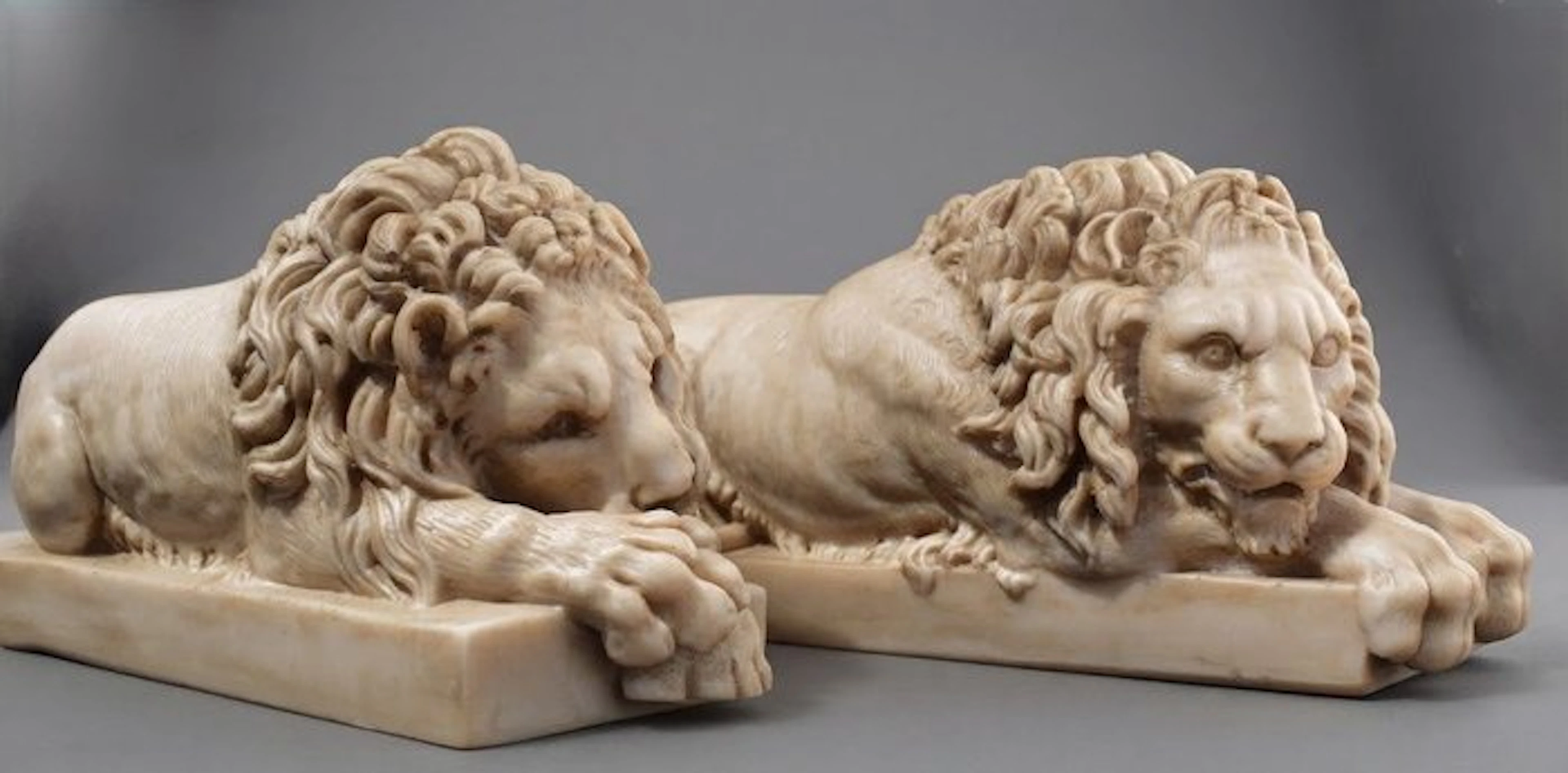 Sculpture, Coppia leoni - 31 cm - Carrara marble.