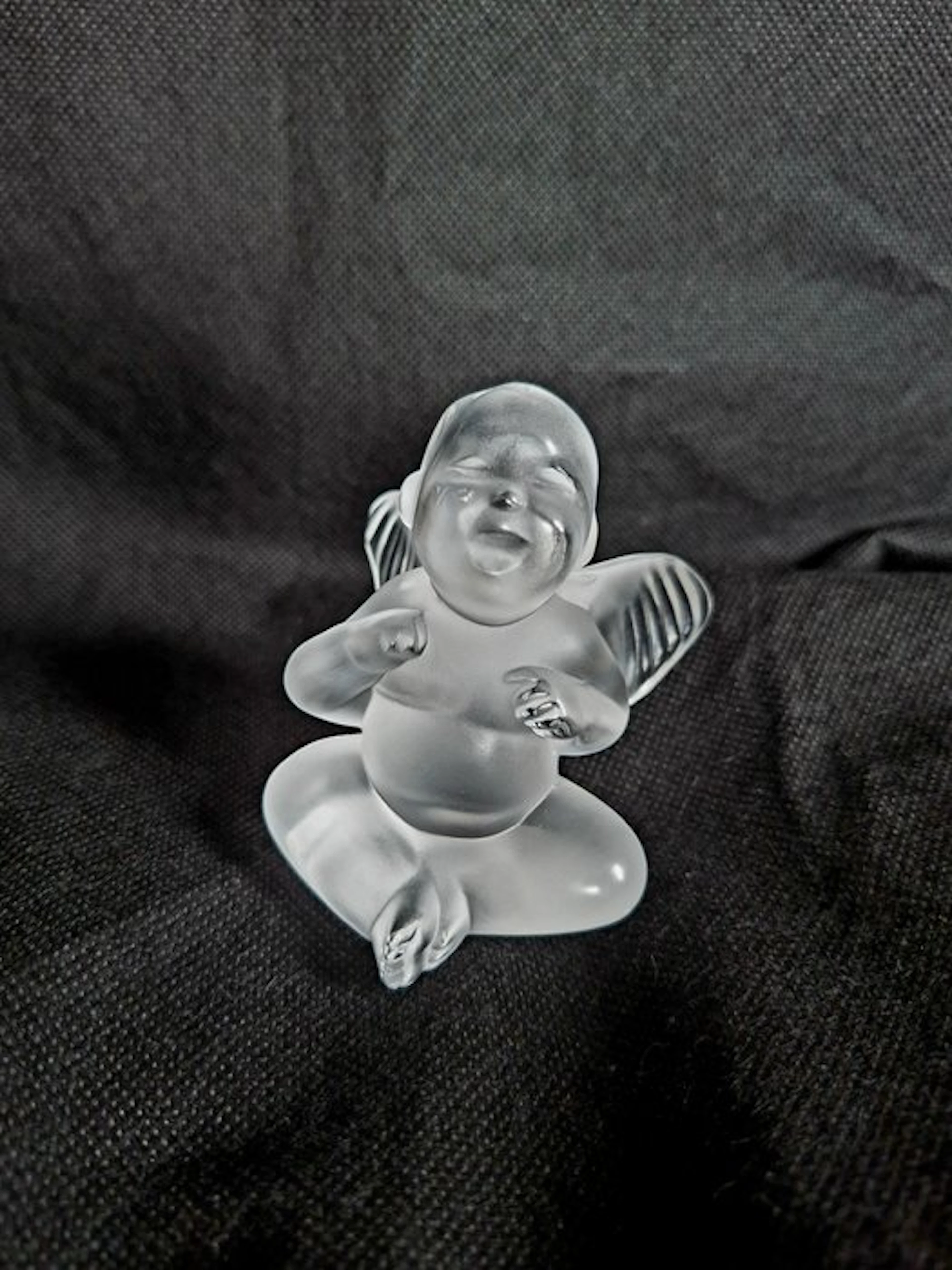 Lalique - Sculpture, cherubijn Transp. - 8 cm - Crystal