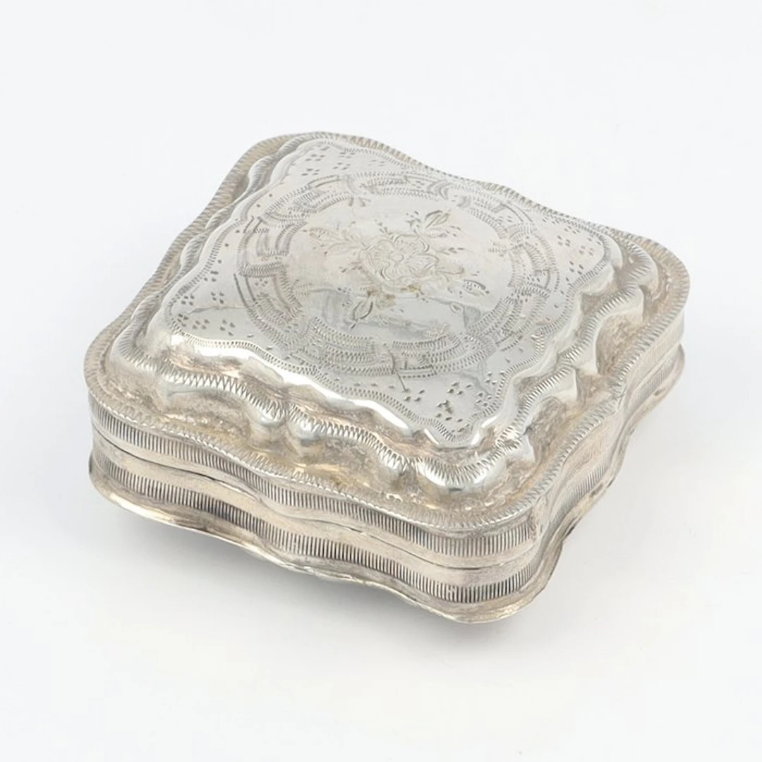 NO RESERVE. 1889. - Peppermint box - .833 silver