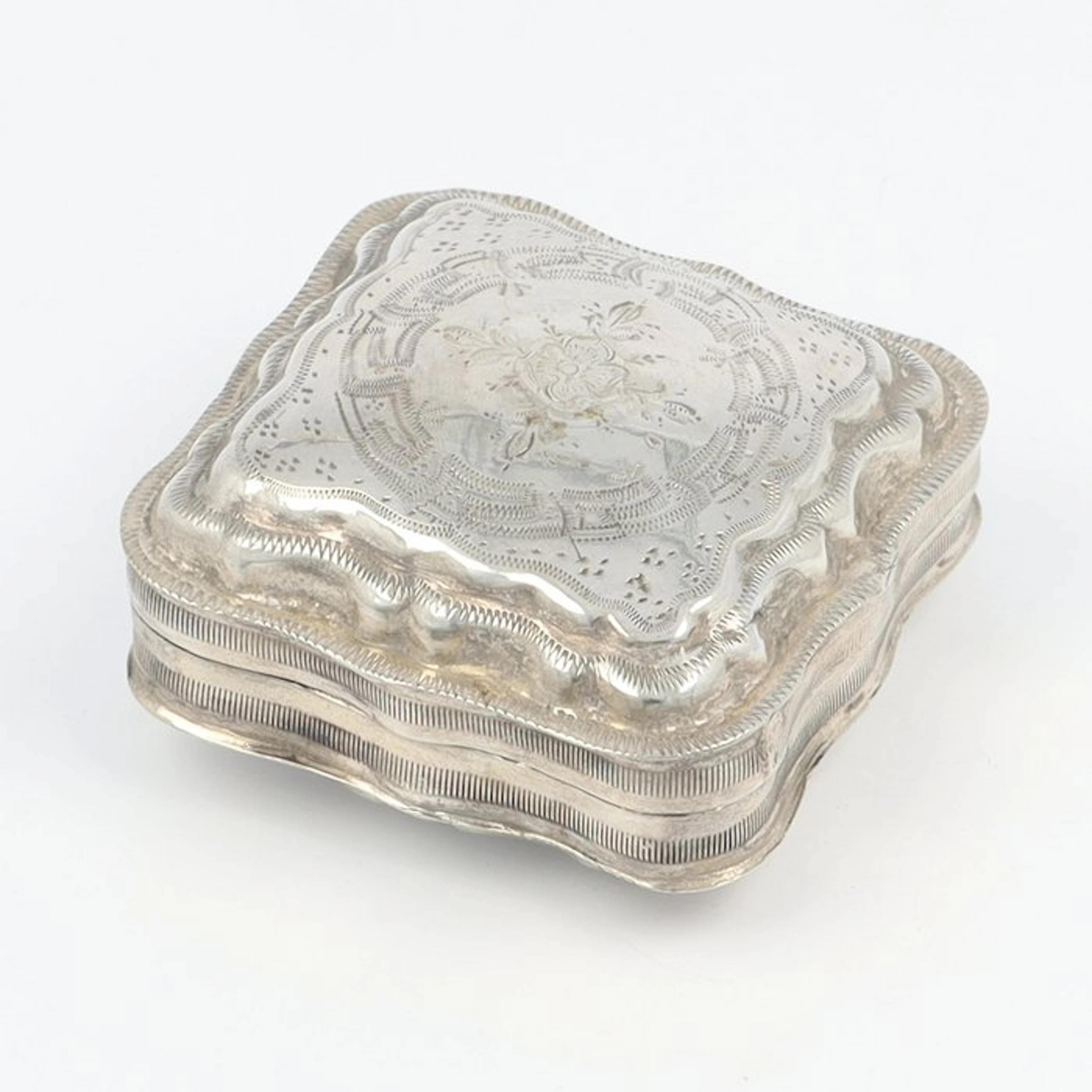 NO RESERVE. 1889. - Peppermint box - .833 silver