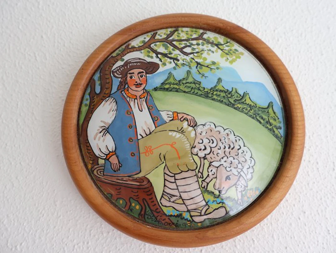 Elena Siskova - Wall plate - Glass, Wood, Paint - Reverse-glass painting