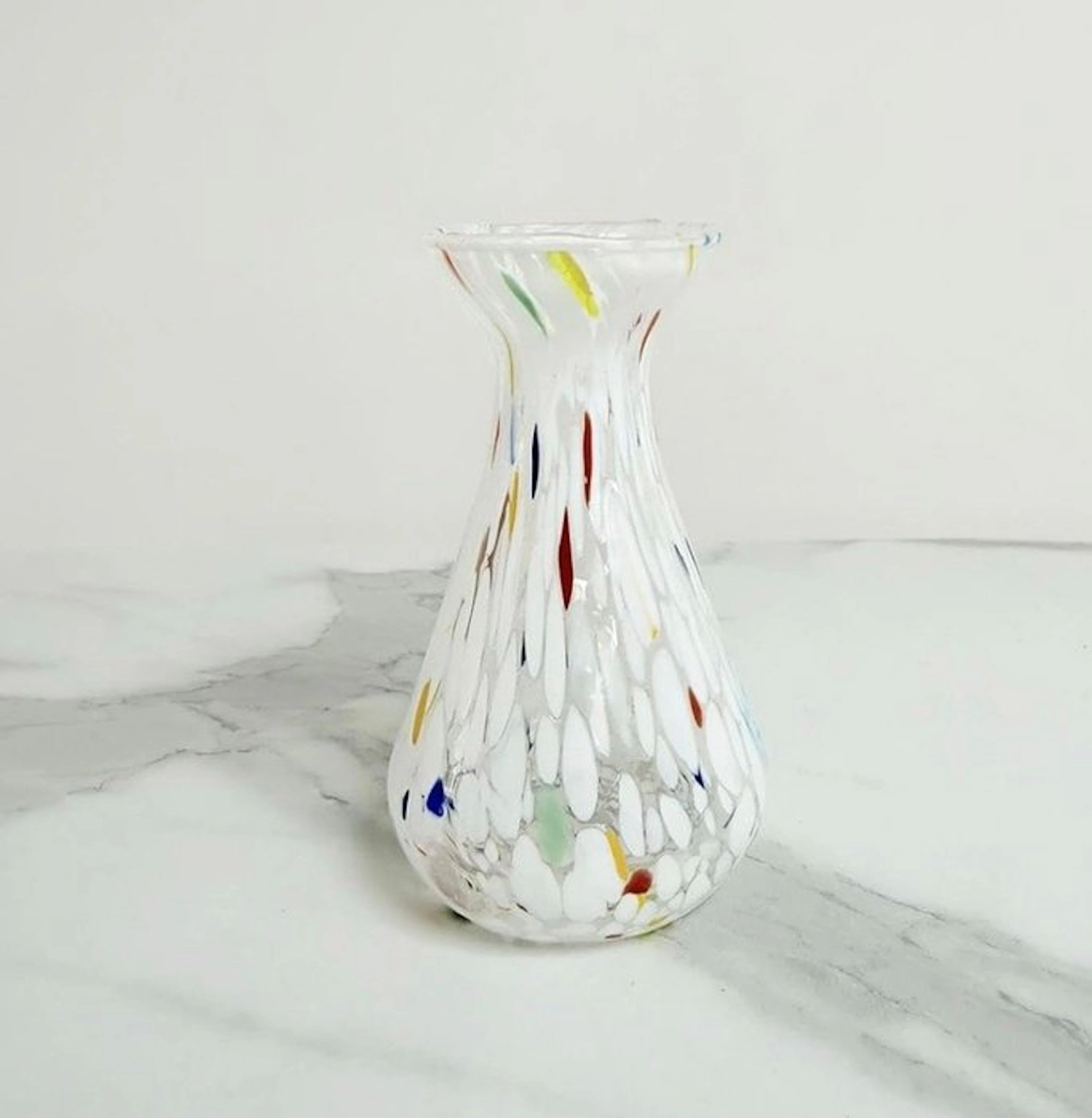 Vase - Hand-blown glass. - Made in Italy