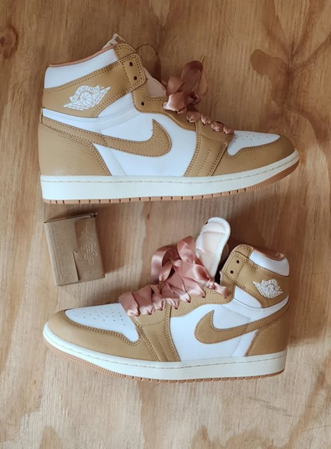 Nike - Air Jordan 1 Mid - High-top trainers - Size: EU 43