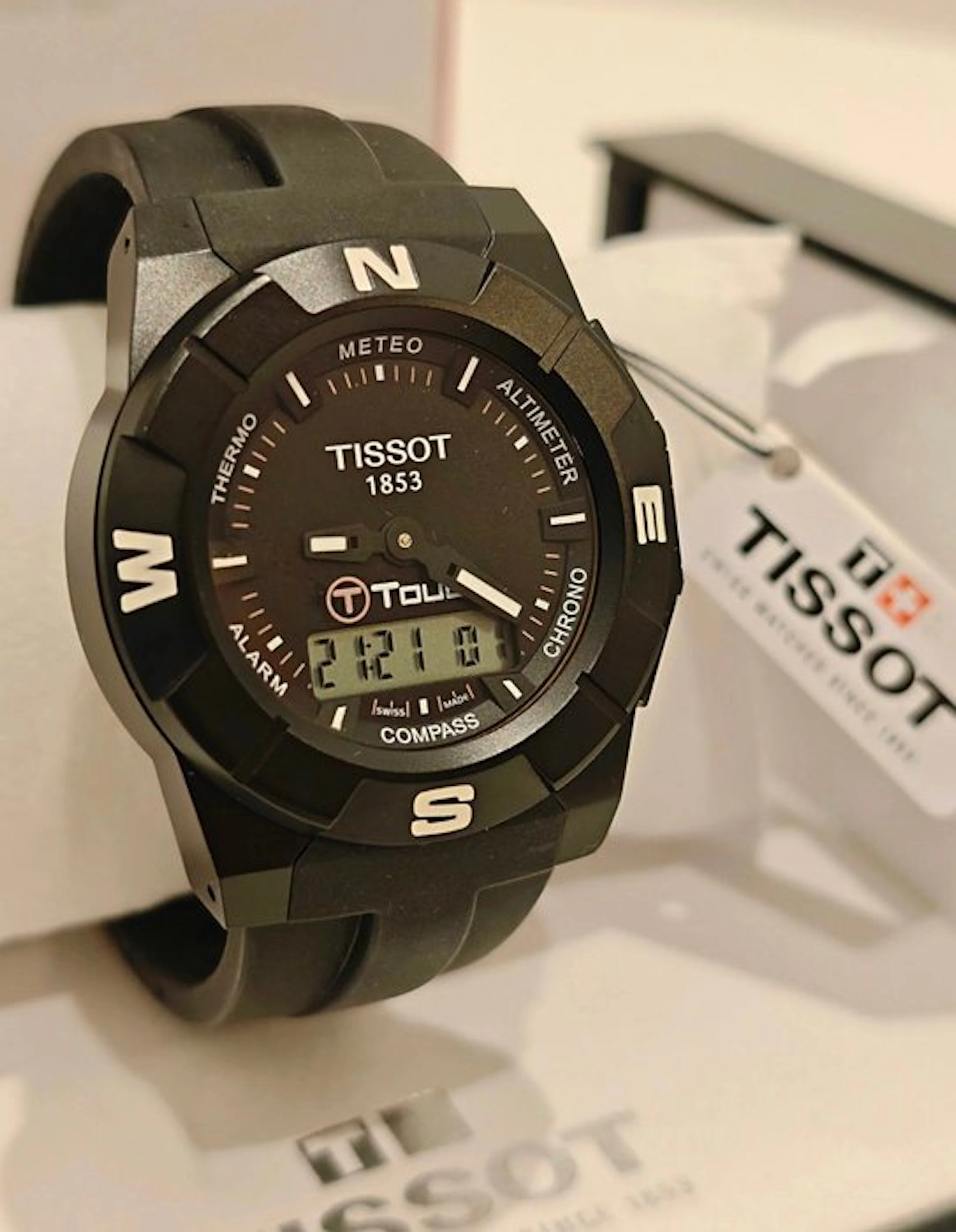 Tissot - T-Touch NEW full set - T0015204705100 - Men - 2020-2025