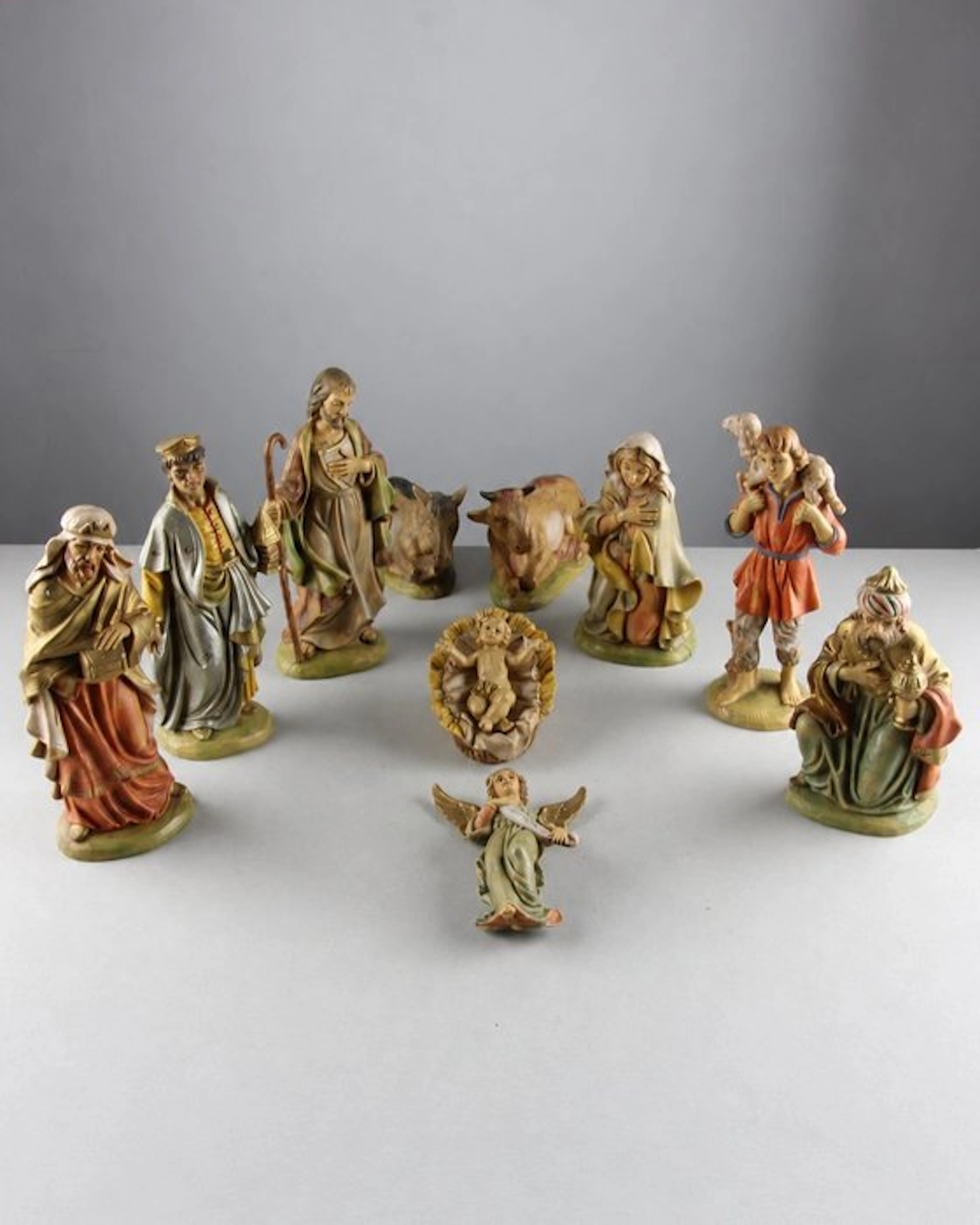 Nativity scene (10) - Plastic - Italian nativity scene