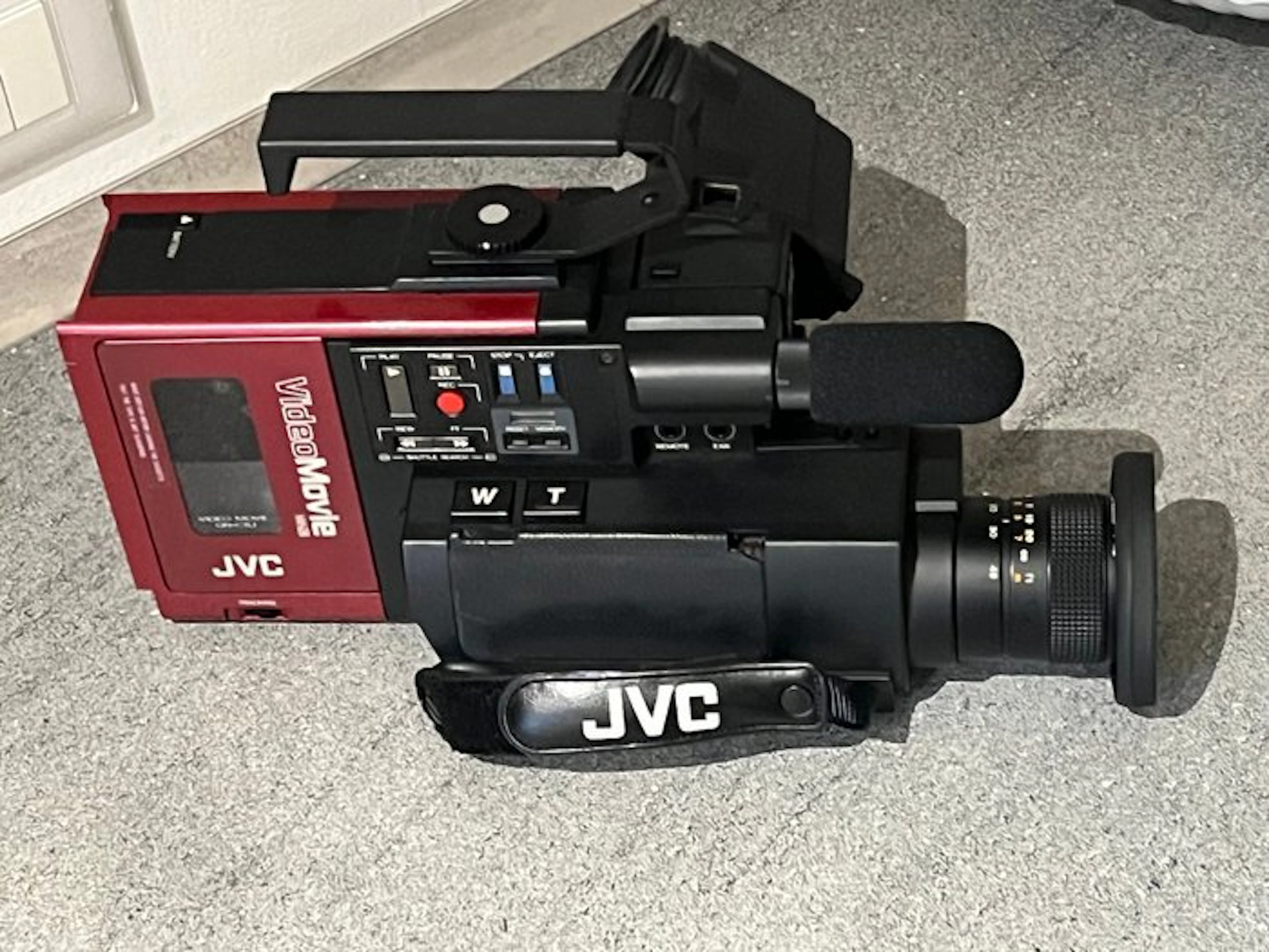 Back to the Future - JVC Video Camera GR-C1 Vintage...