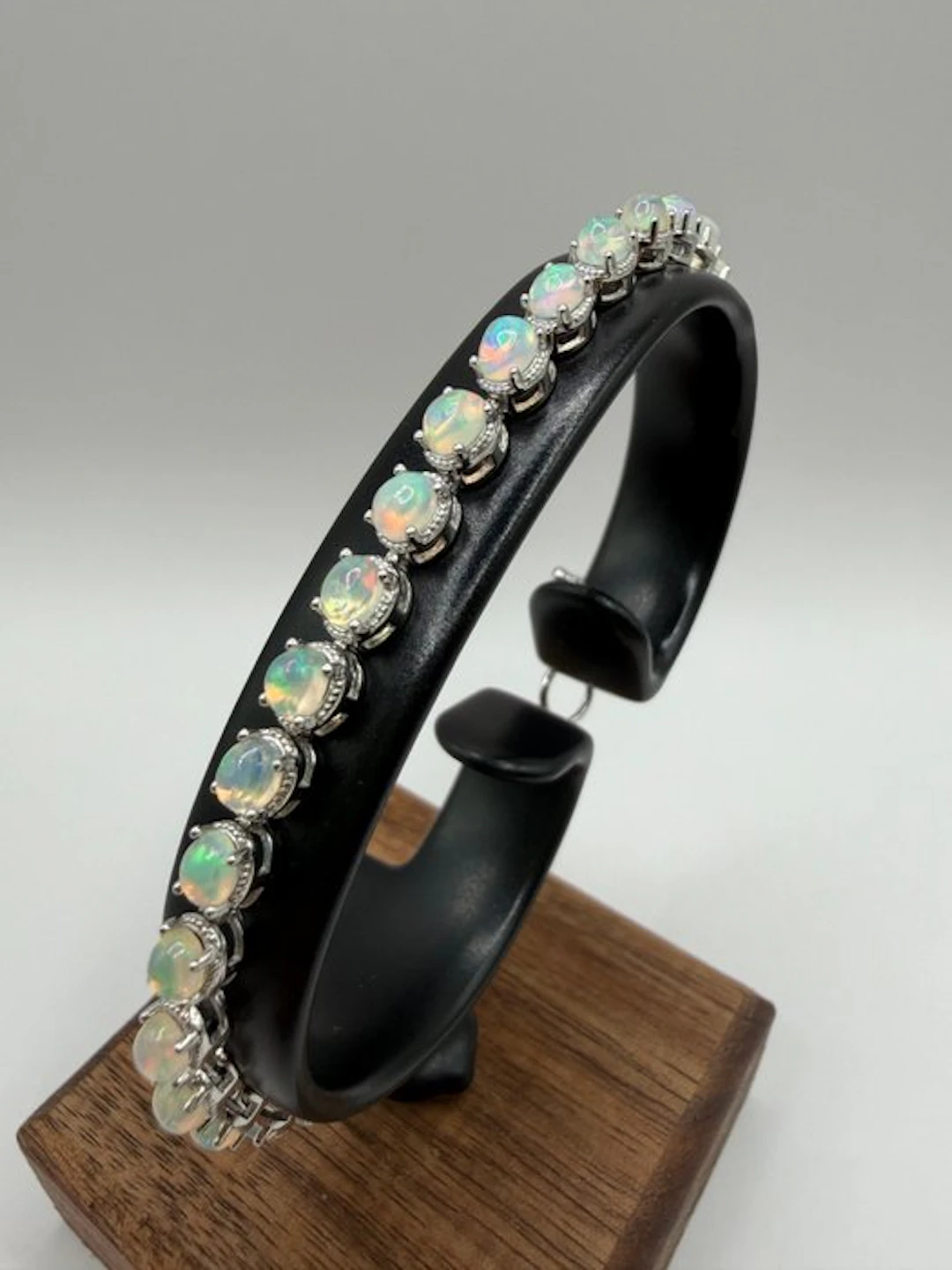Silver, nine hundred twenty-five - Bracelet - Opal