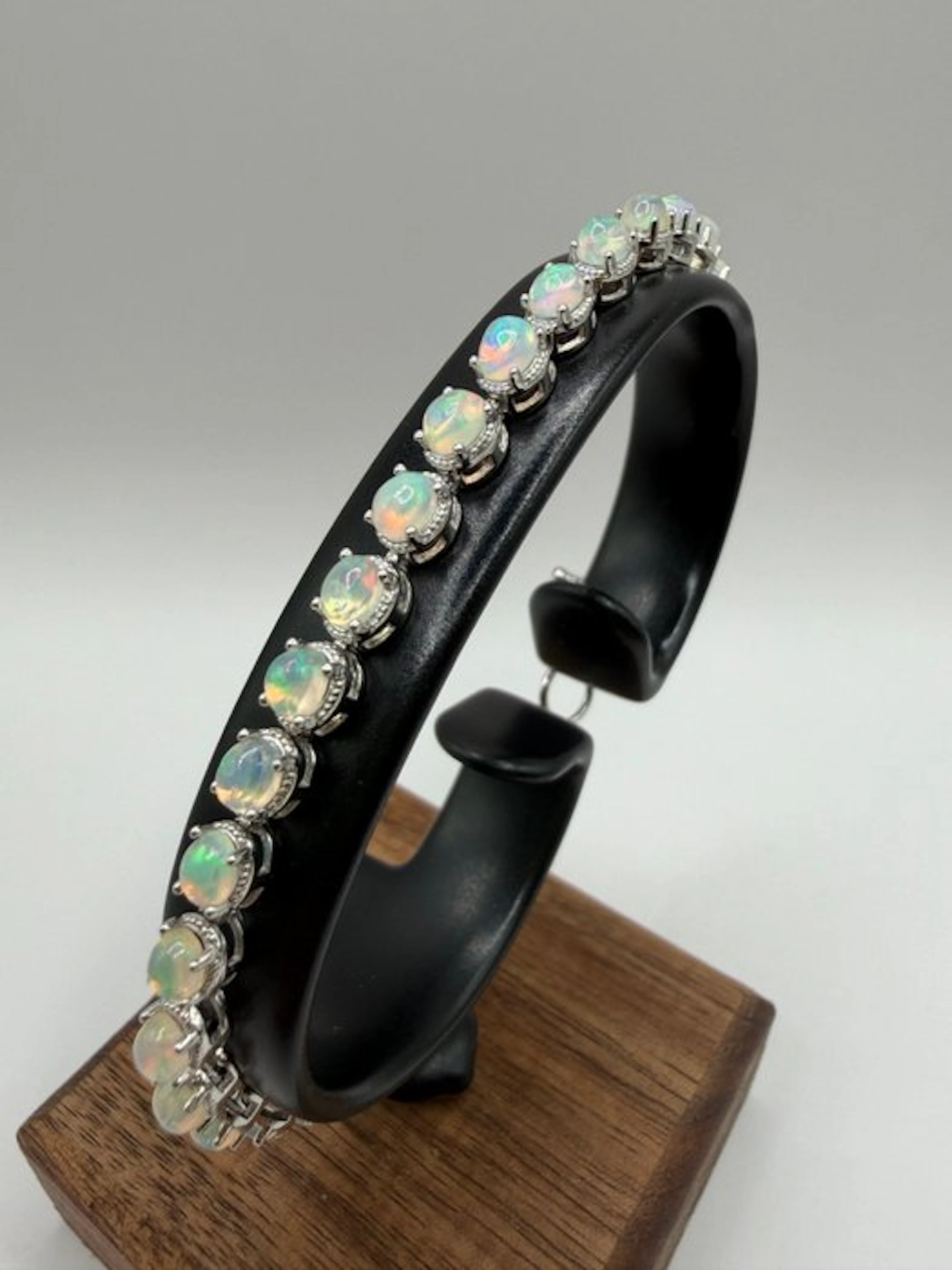 Silver, nine hundred twenty-five - Bracelet - Opal