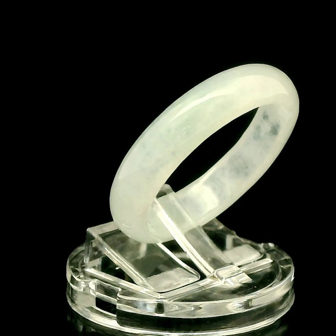 Jade - Natural Jadeite (Type A) Smooth Band Ring – NGTC Certified - Ring