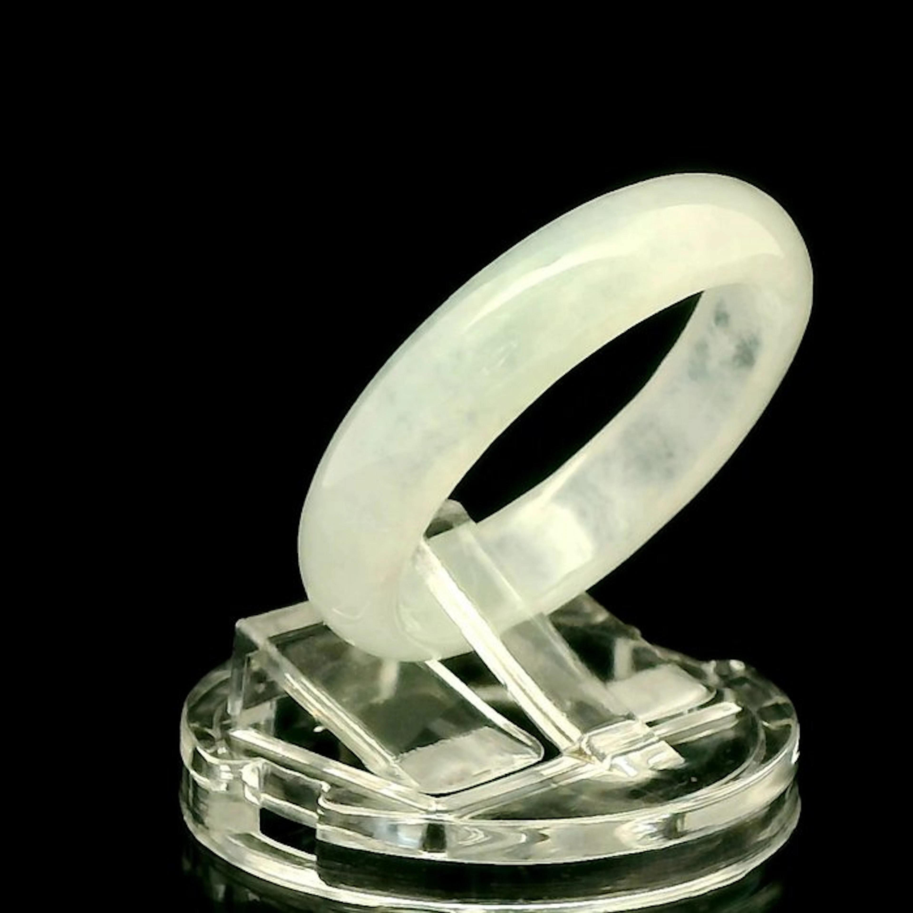 Jade - Natural Jadeite (Type A) Smooth Band Ring – NGTC Certified - Ring