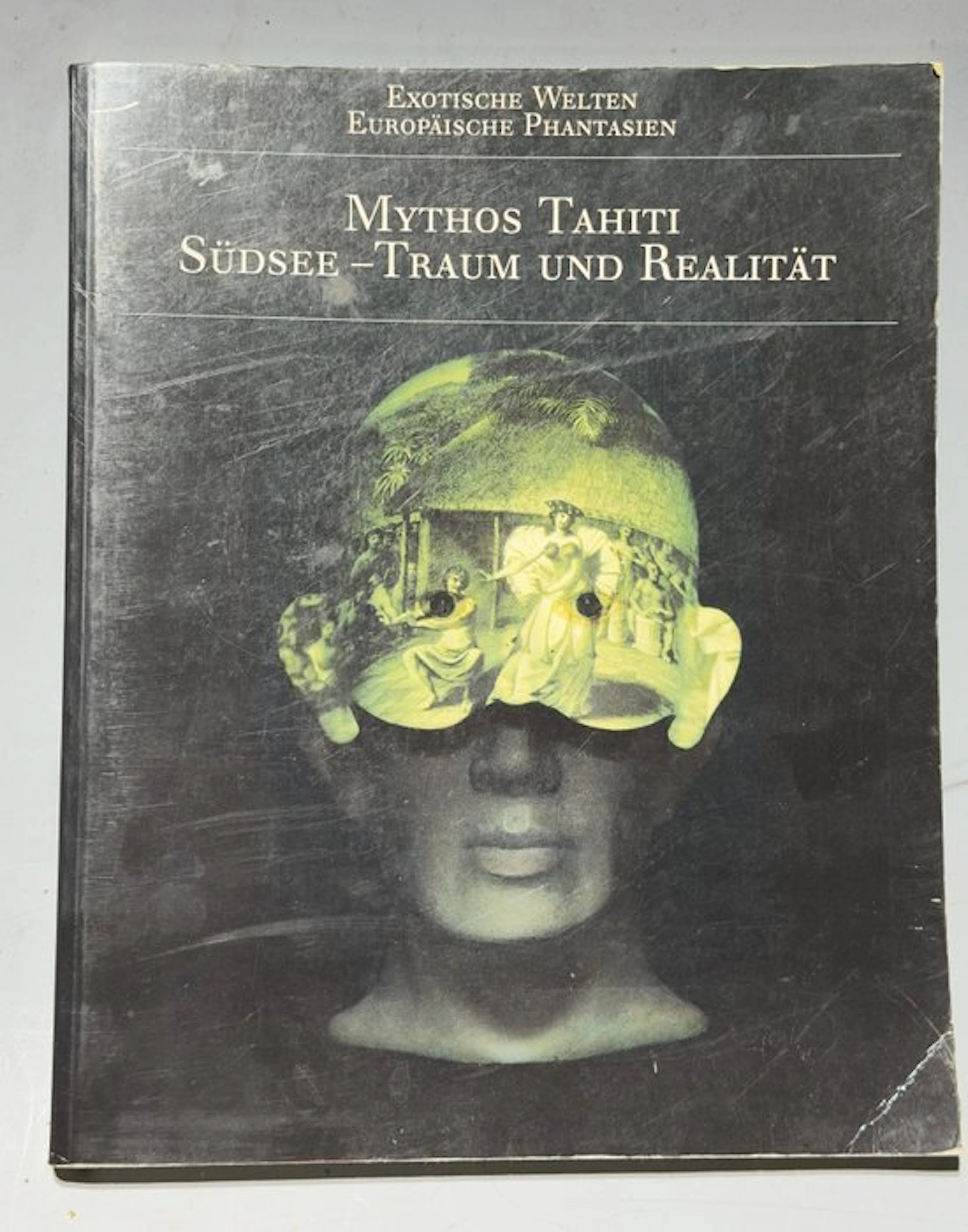 Intersting Book in German language about Tahiti - oceanie...