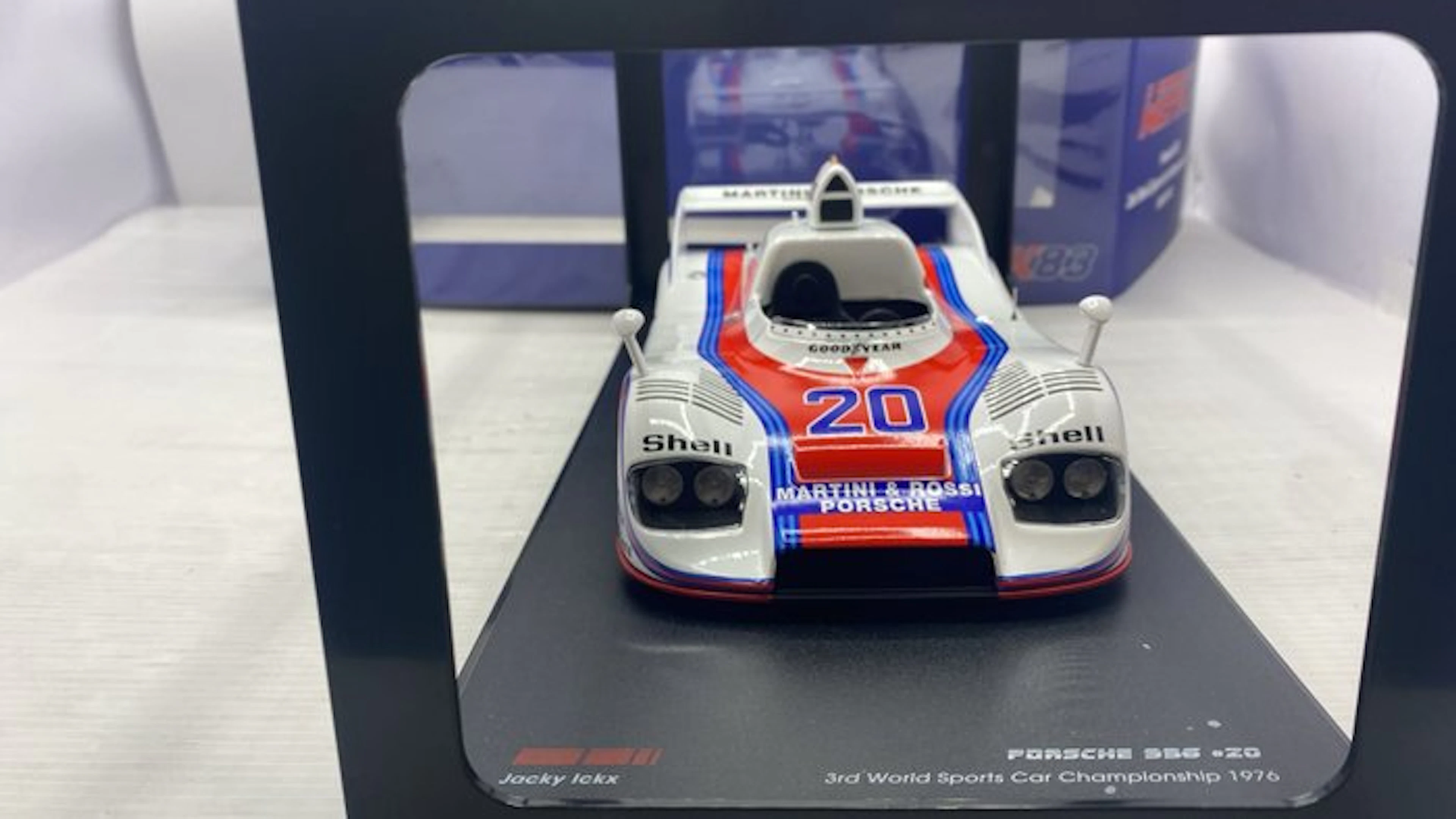 Werk83 1:18 - Model car - Porsche 936 3rd World Sports...