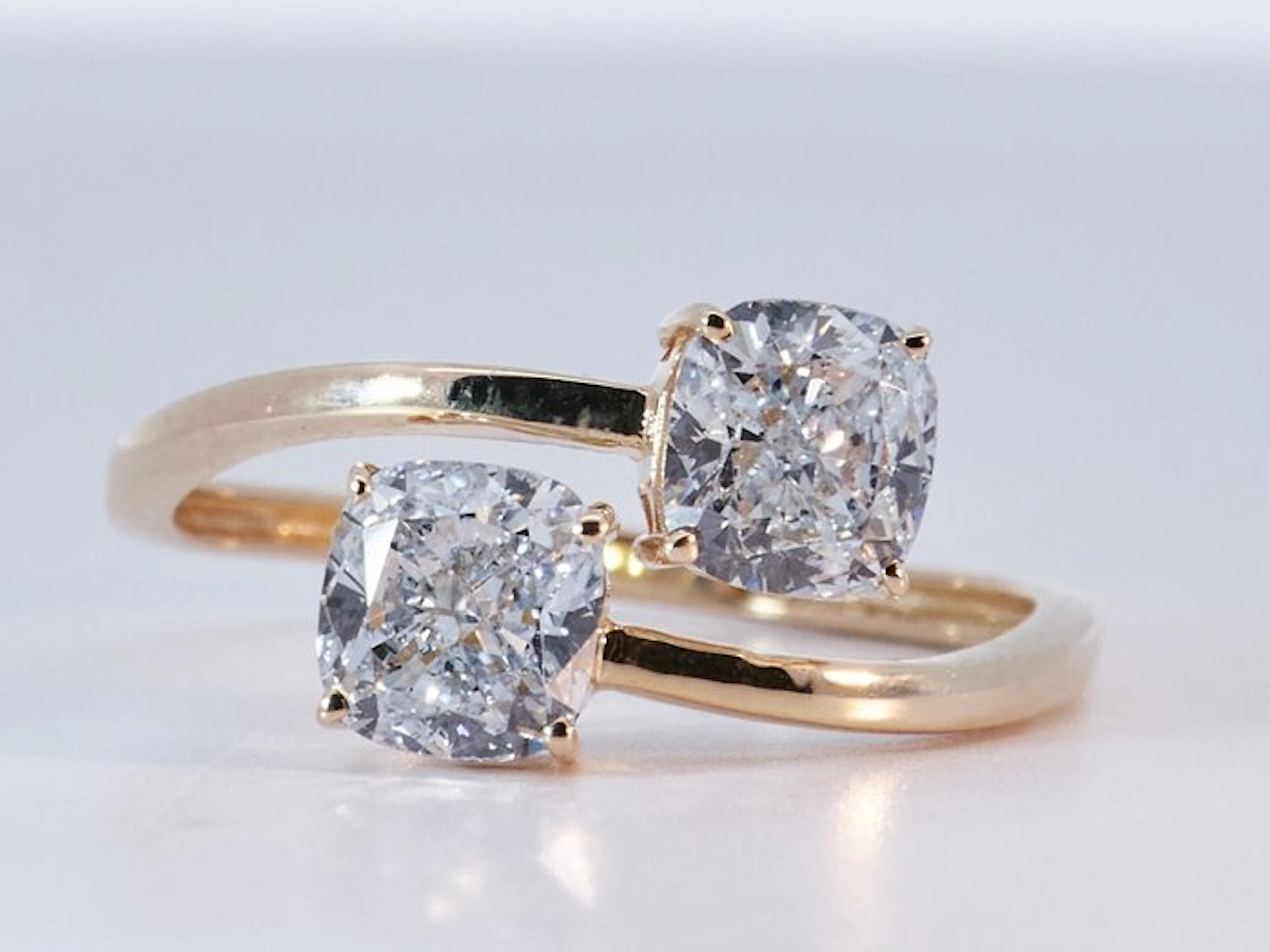 No reserve price - Ring - 14 kt. Yellow gold - 2.11ct. tw. Diamond (Lab-grown)