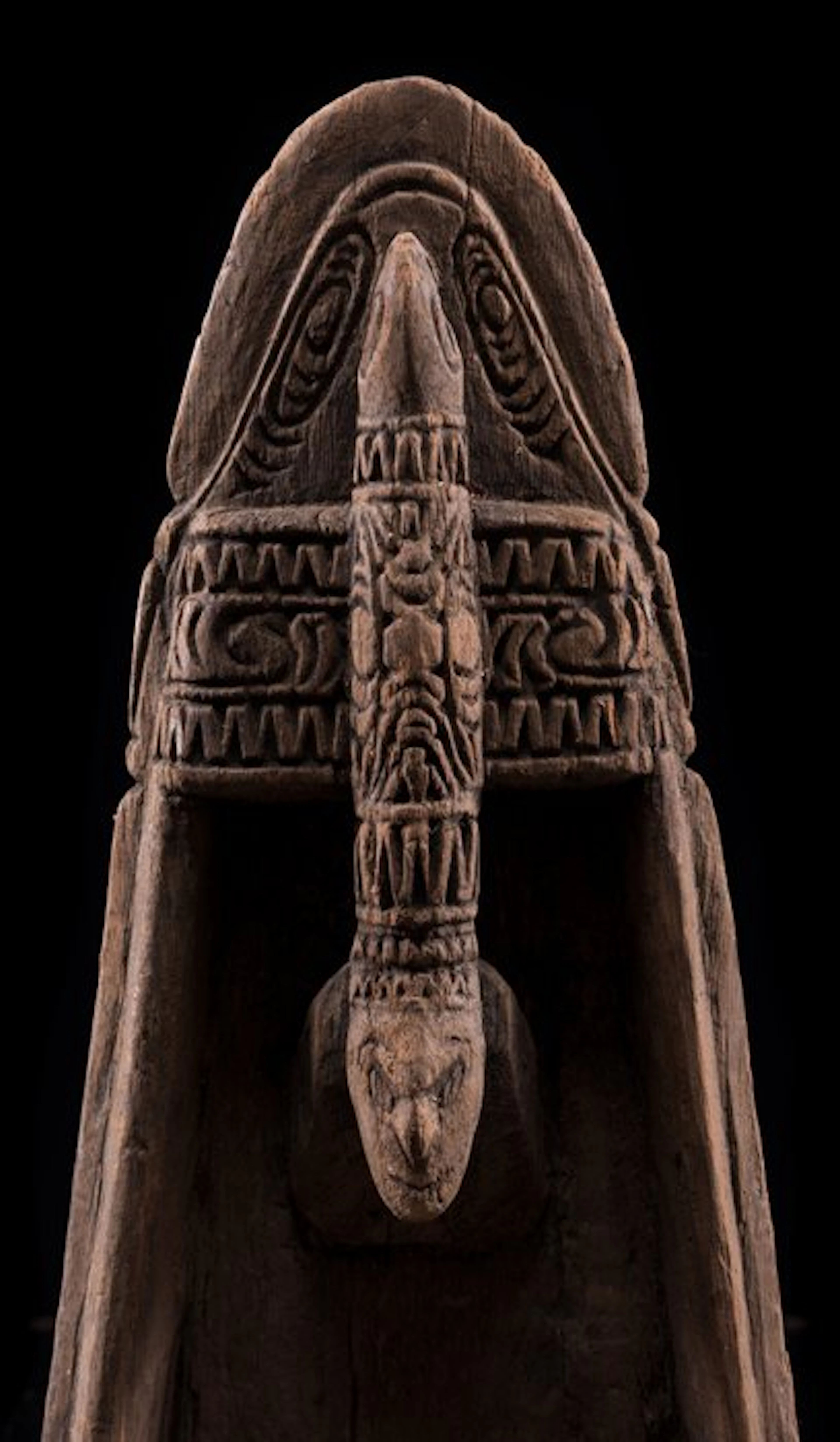 Old, used canoe prow from the Sepik. - Papua New Guinea
