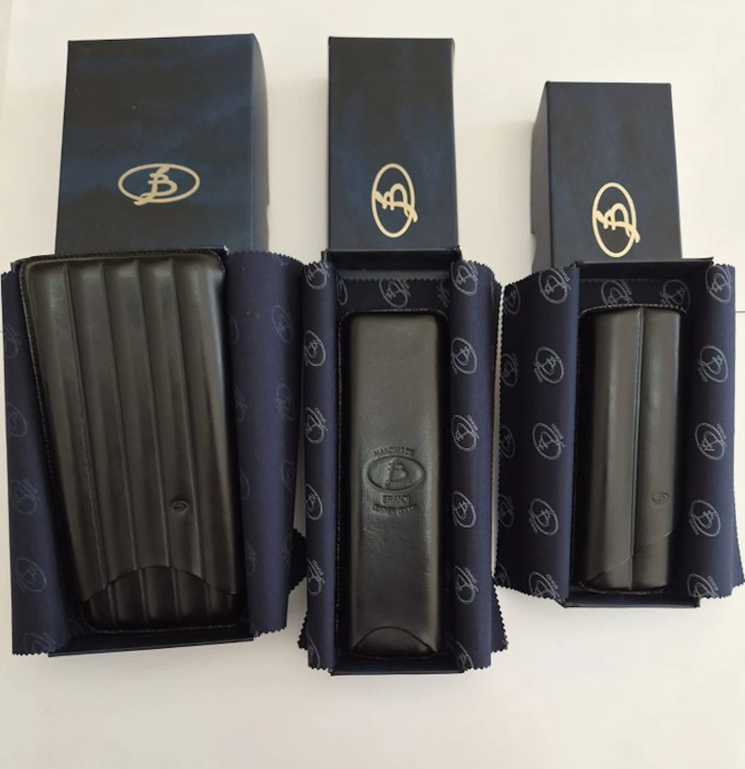 brandi sauro - No reserve price - Cigar case (3)...